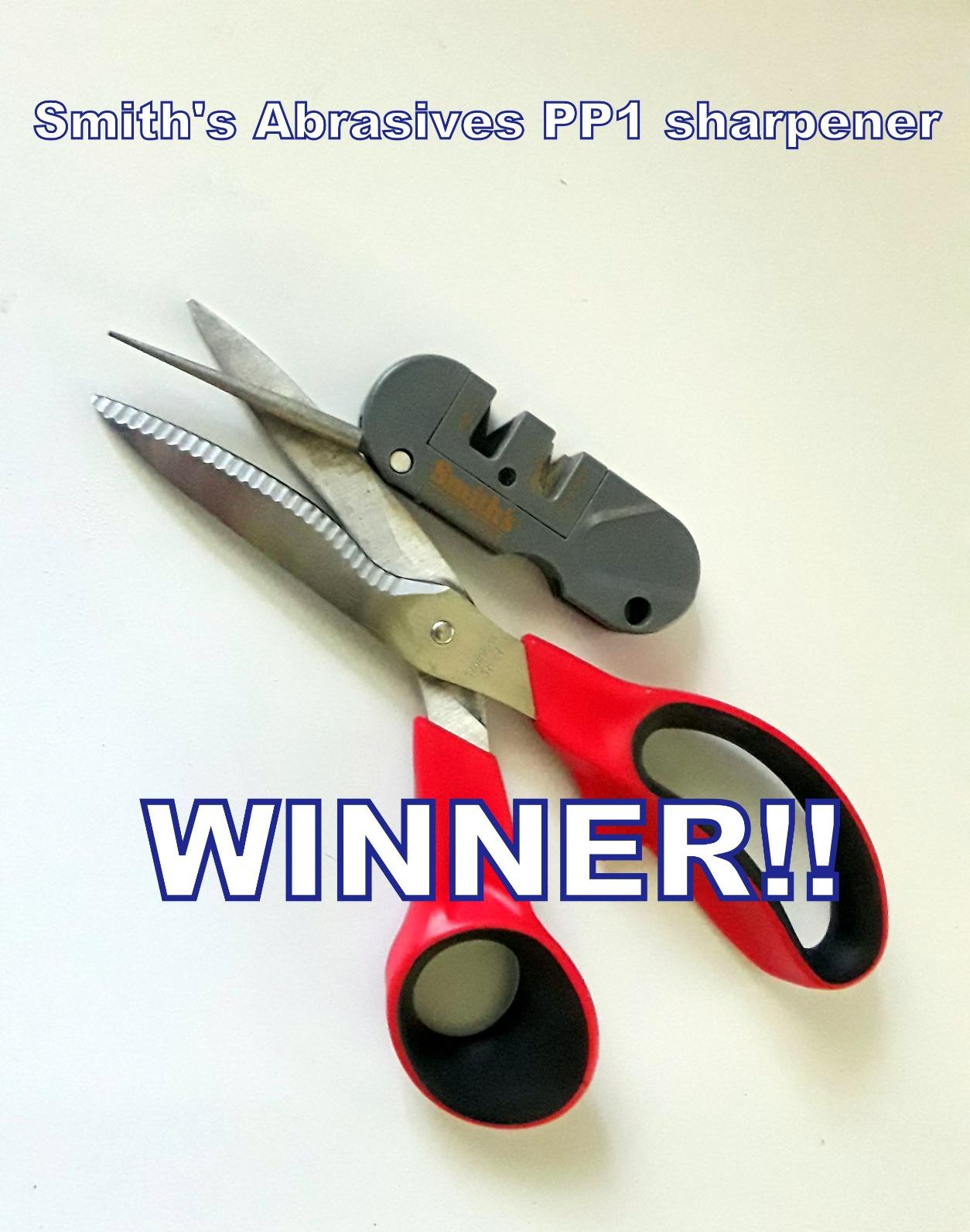Smith's PP1 Pocket Pal Knife Sharpener Preset Carbide & Ceramic Stone Sharpeners Fold-Out Diamond Coated Rod Outdoor Hunting Knife & Hook Sharpener, Handheld, Compact, Lightweight, Multiuse - Customer Photo 2