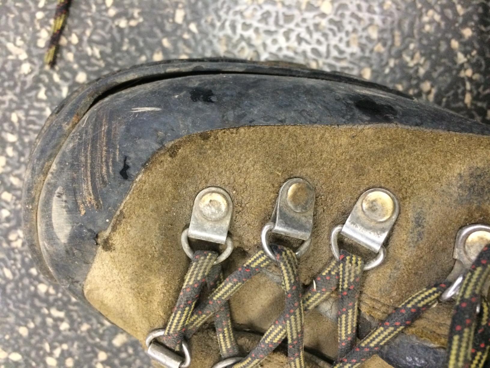 La Sportiva Men's Karakorum Leather Boots for Hiking, Mountaineering, Backpacking & Outdoor Work - Customer Photo 2