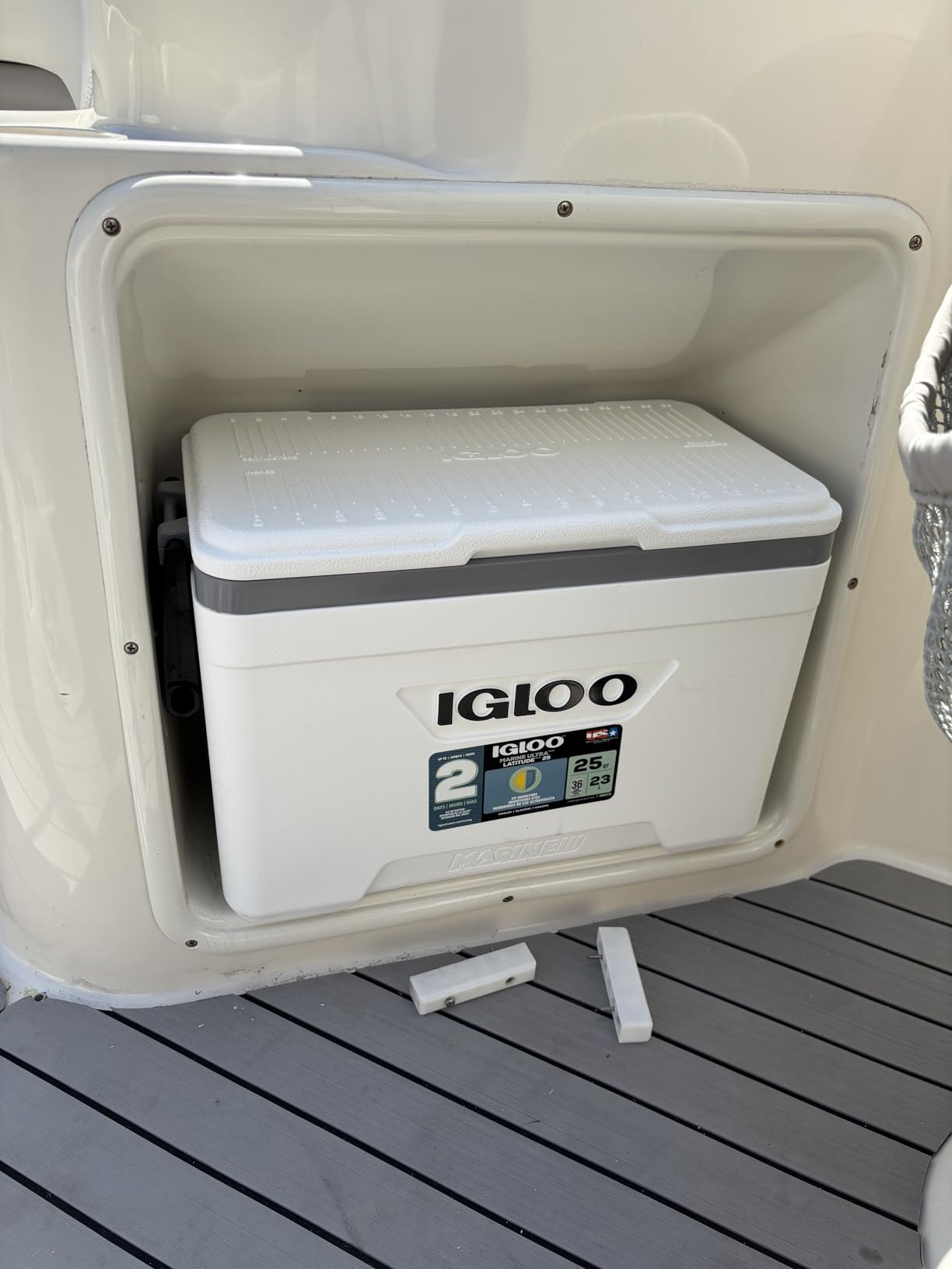 Igloo Marine Cooler | Insulated Hard Shell Ice Chest | Great for Fishing, Camping, Boating - Customer Photo 1
