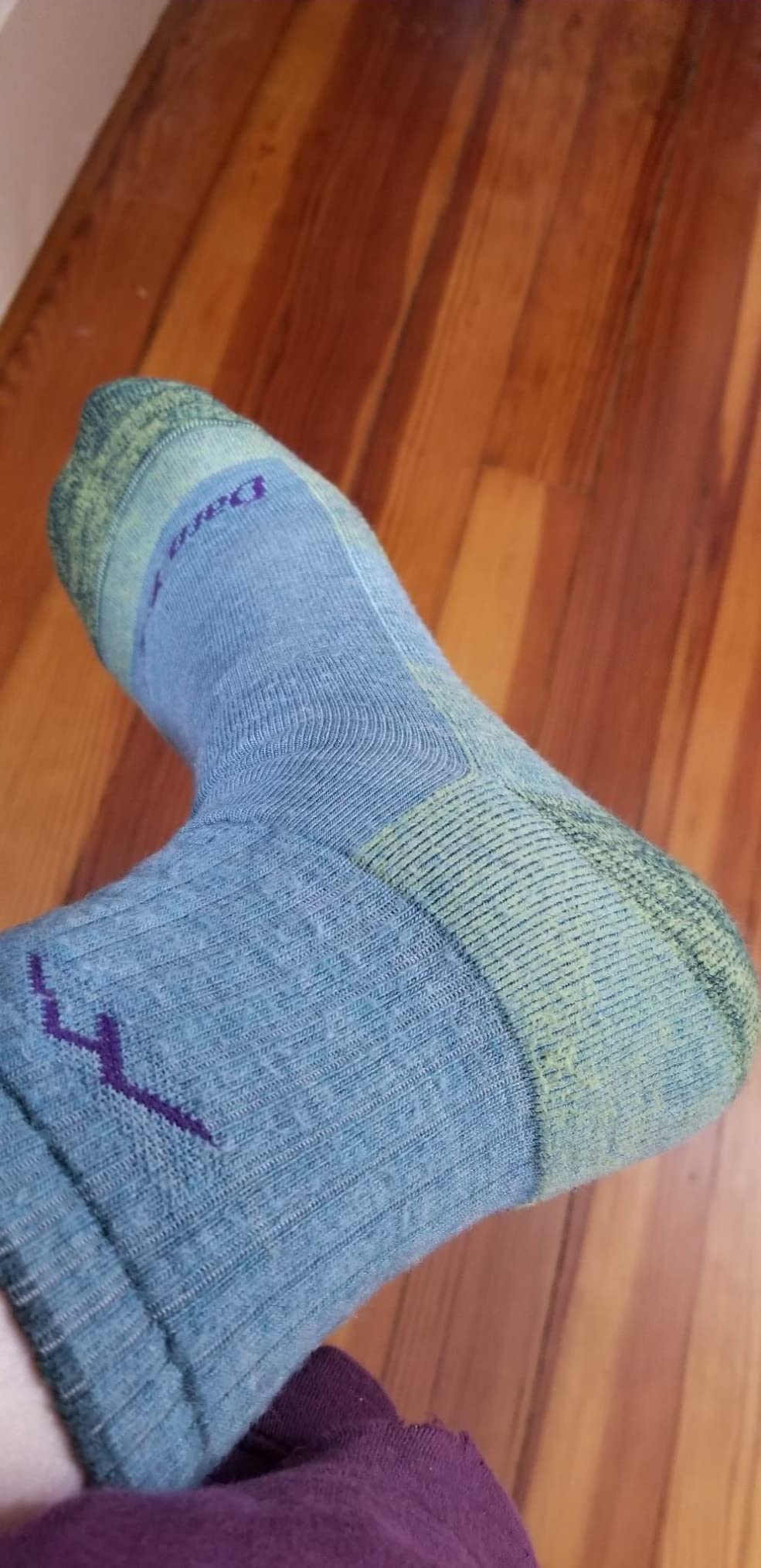 Darn Tough Vermont Women Merino Wool Micro Crew Socks Cushion Customer Review Darn Tough Vermont Women Merino Wool Micro Crew Socks Cushion - Customer Photo 1