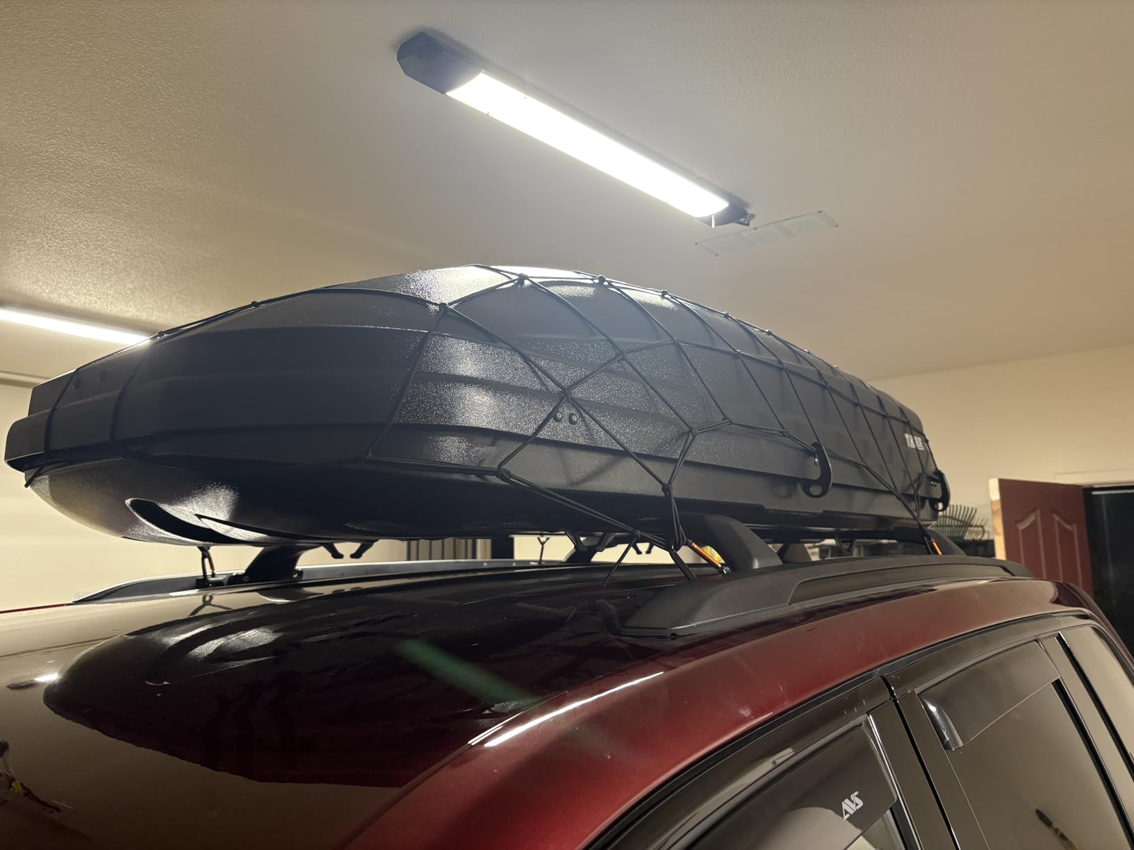 Thule 613 Pulse Cargo Box Alpine, Black Customer Review Thule 613 Pulse Cargo Box Alpine, Black - Customer Photo 1