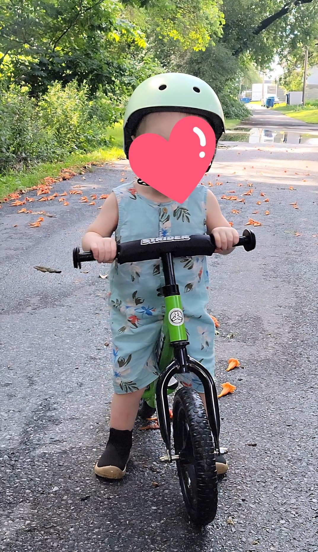 Strider 12 Sport Bike - No Pedal Balance Bicycle for Kids 1 to 4 Years Customer Review Strider 12 Sport Bike - No Pedal Balance Bicycle for Kids 1 to 4 Years - Customer Photo 1