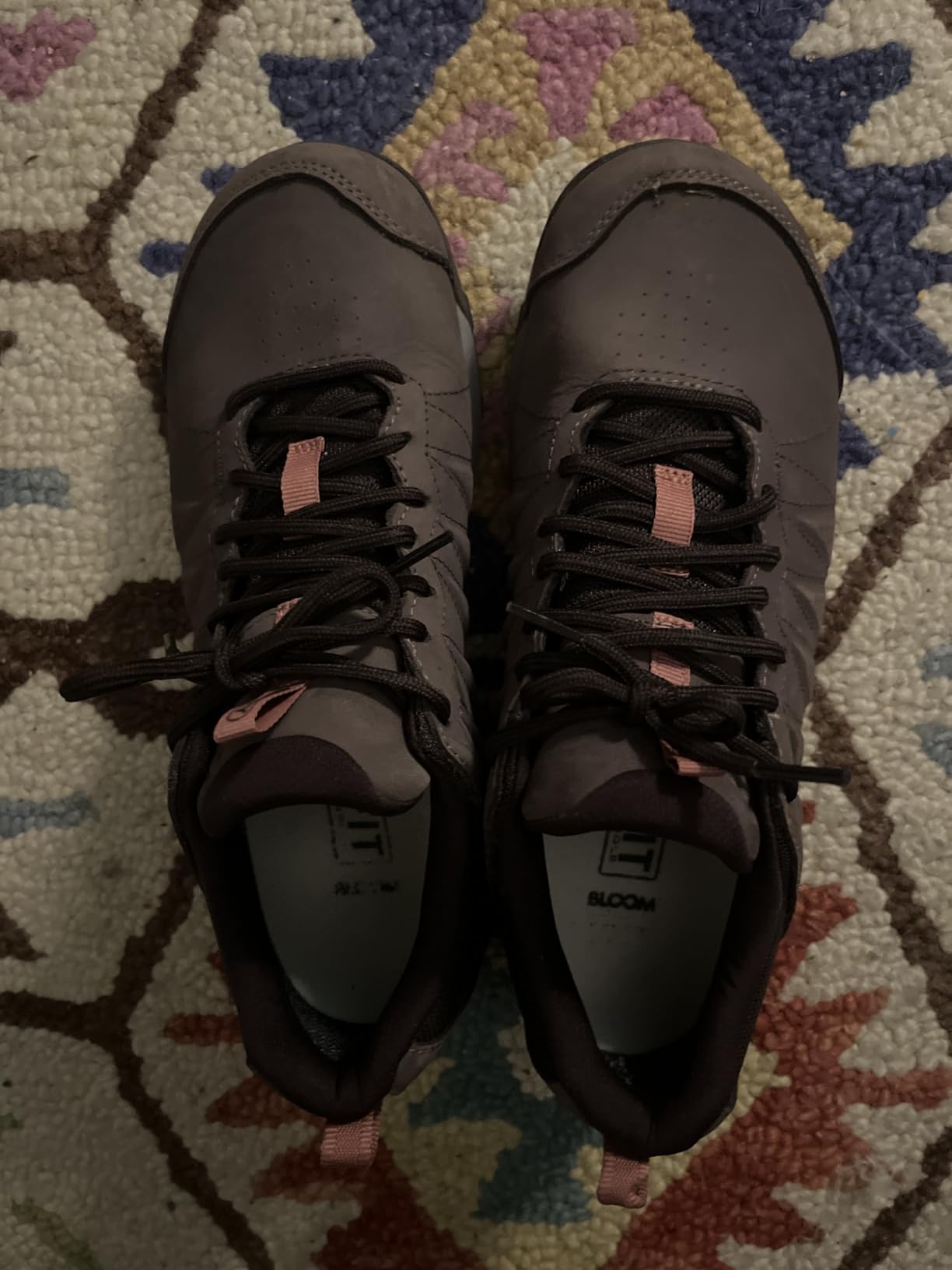 Oboz Men's Bridger Low B-DRY Waterproof Hiking Shoes - Customer Photo 1