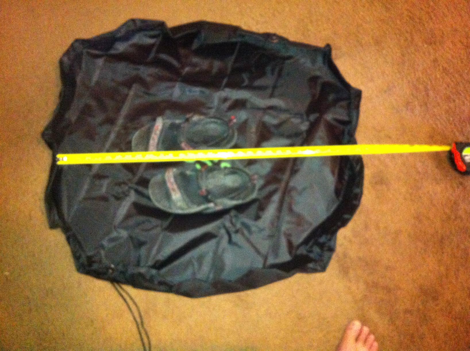 COR Surf Wetsuit Changing Mat | Wet Bag Great for Surfers | Kayakers | Rafters and Boaters That Need to Change Out of Their Wetsuit Customer Review COR Surf Wetsuit Changing Mat | Wet Bag Great for Surfers | Kayakers | Rafters and Boaters That Need to Change Out of Their Wetsuit - Customer Photo 1