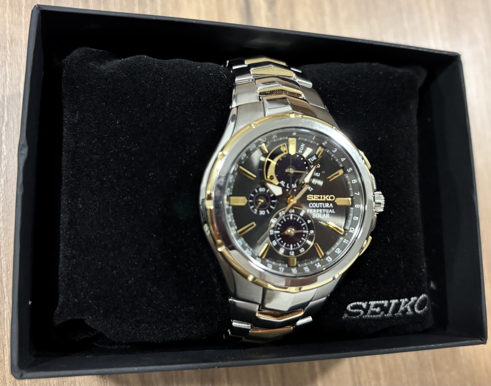 Seiko Coutura Men's Solar Perpetual Calendar Alarm Chronograph Watch with Advanced Solar Technology - Customer Photo 3