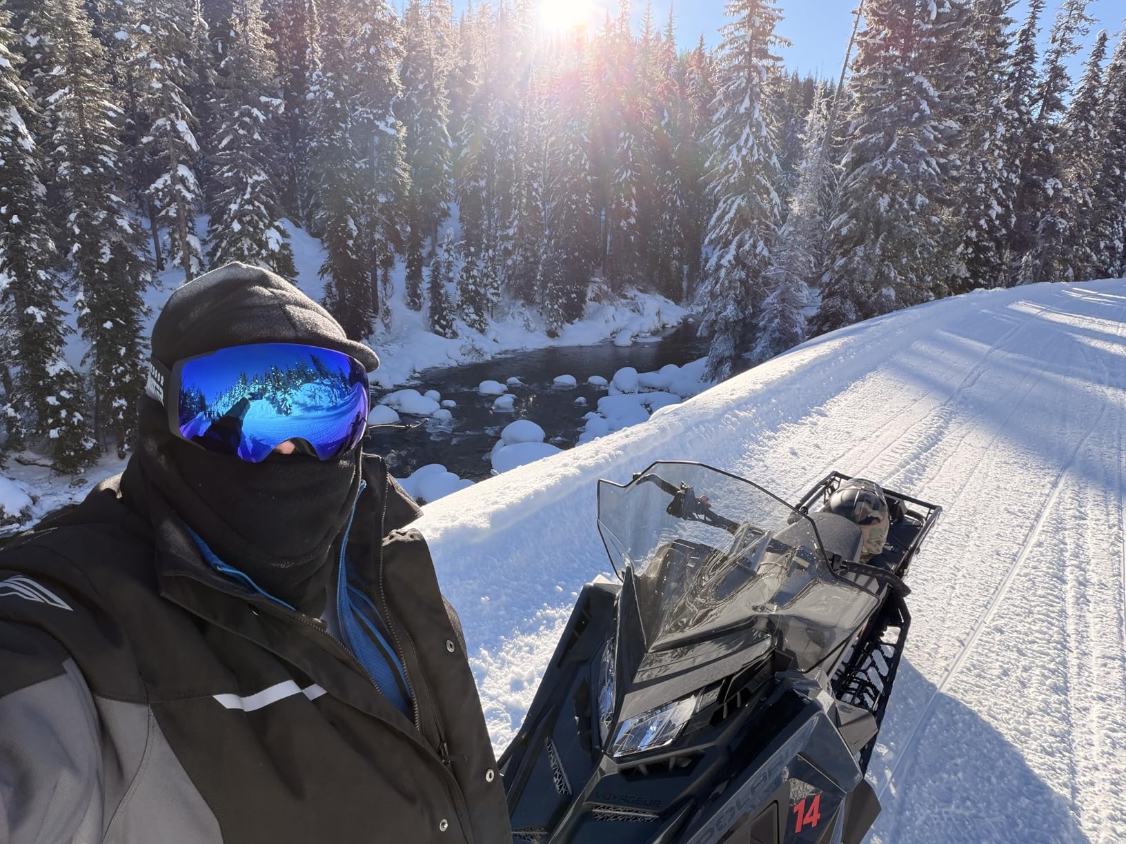 OutdoorMaster Ski Goggles PRO - Frameless, Interchangeable Lens 100% UV400 Protection Snow Goggles for Men & Women customer photo 1