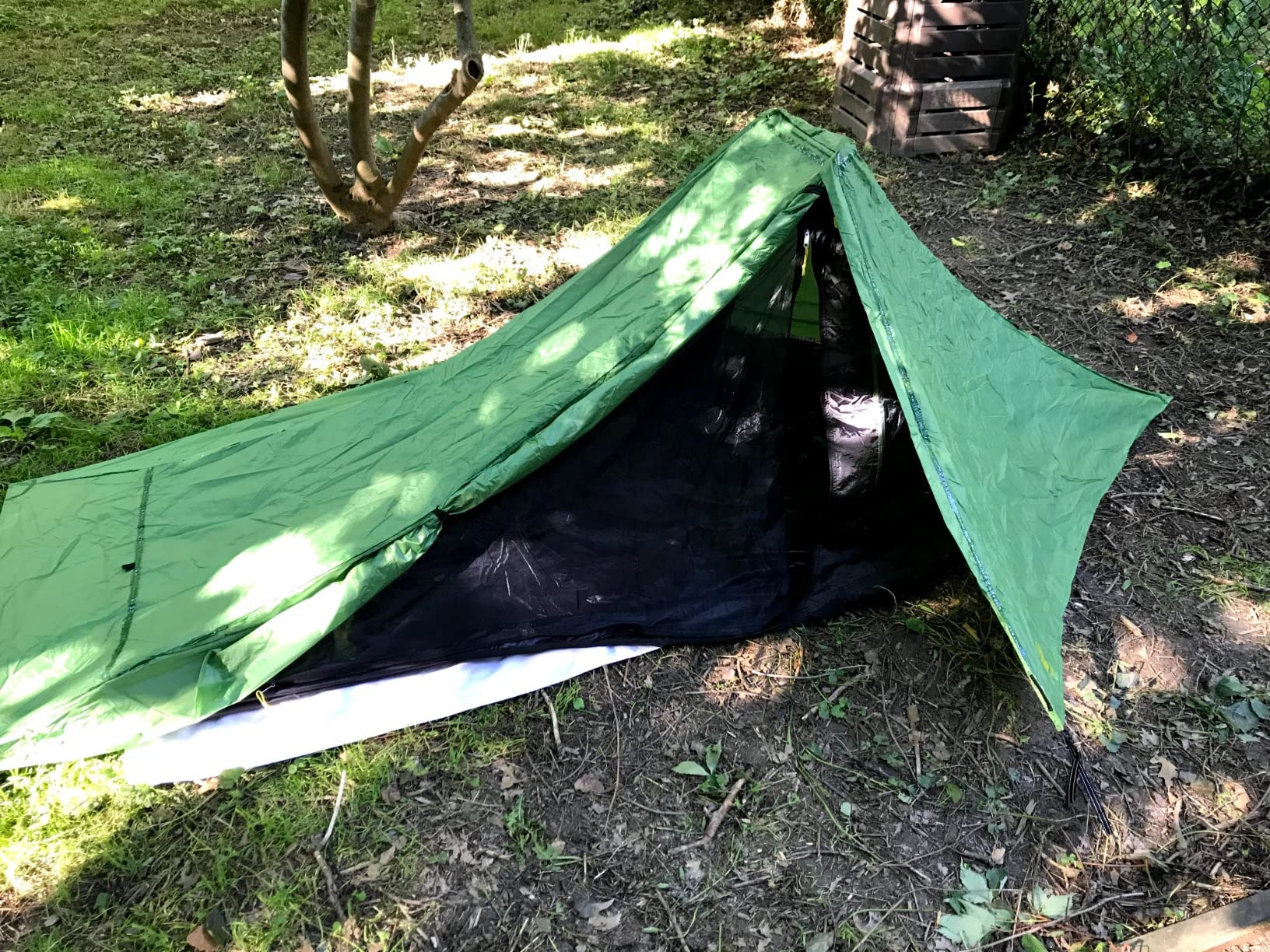 Six Moon Designs Skyscape Scout Green 1 Person Ultralight Tent. 38 oz. Affordable Backpacking, Hiking Tent. Polyurethane Coated 190T Polyester. Trekking Pole Setup. Great 1st Ultralight Camping Tent. - Customer Photo 3
