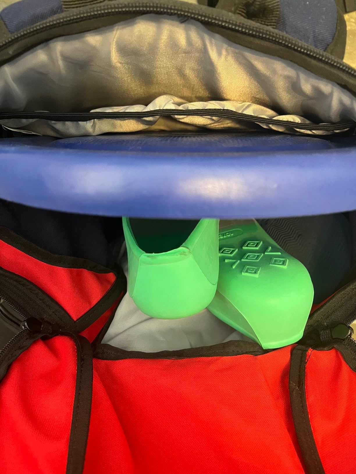 TYR Alliance Backpack - Wet/Dry Athletic Gym and Pool Bag for Men and Women - Separate Wet/Dry Compartments, 45L Capacity, Ergonomic, Water-Resistant - Available in Team Colors Customer Review TYR Alliance Backpack - Wet/Dry Athletic Gym and Pool Bag for Men and Women - Separate Wet/Dry Compartments, 45L Capacity, Ergonomic, Water-Resistant - Available in Team Colors - Customer Photo 2