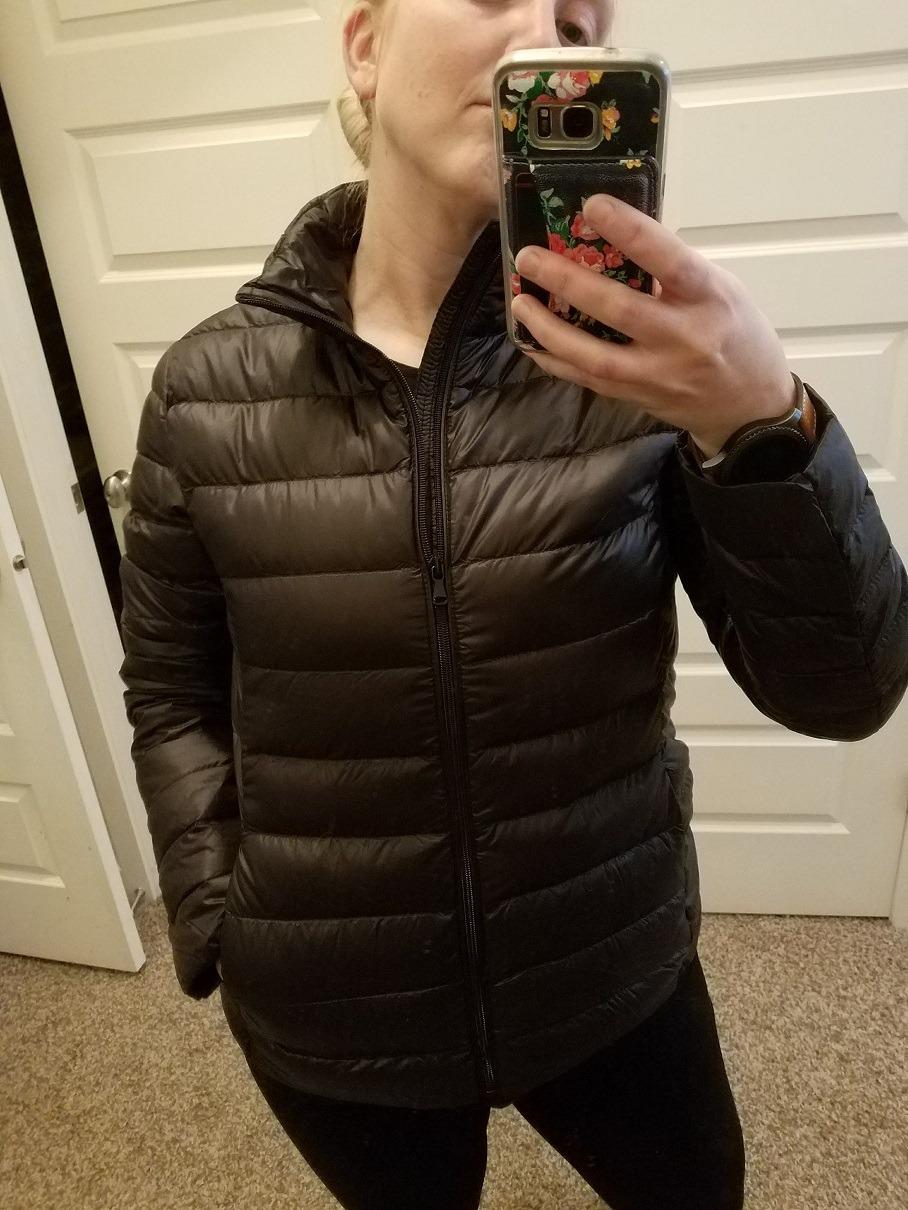 Wantdo Women's Packable Ultra Light Weight Short Down Jacket - Customer Photo 2