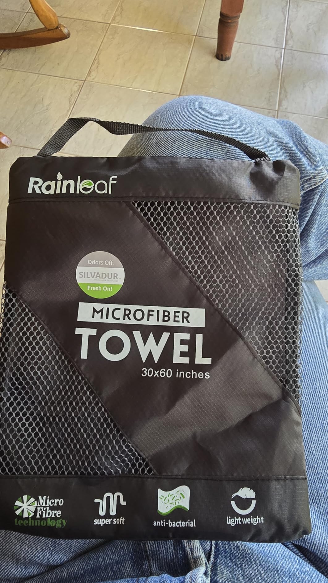 Rainleaf Microfiber Towel Perfect Travel & Gym & Camping Towel. Quick Dry - Super Absorbent - Ultra Compact - Lightweight. Suitable for Trip, Beach, Shower, Backpacking, Pool - Customer Photo 1
