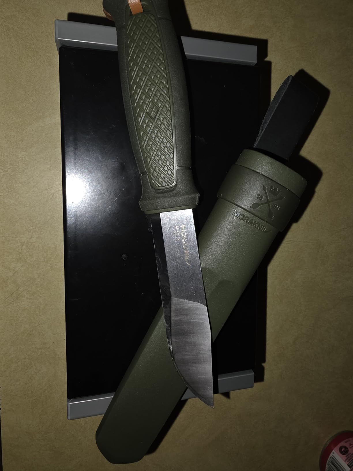 Morakniv Kansbol Fixed Blade Knife with Sandvik Stainless Steel Blade - Customer Photo 2