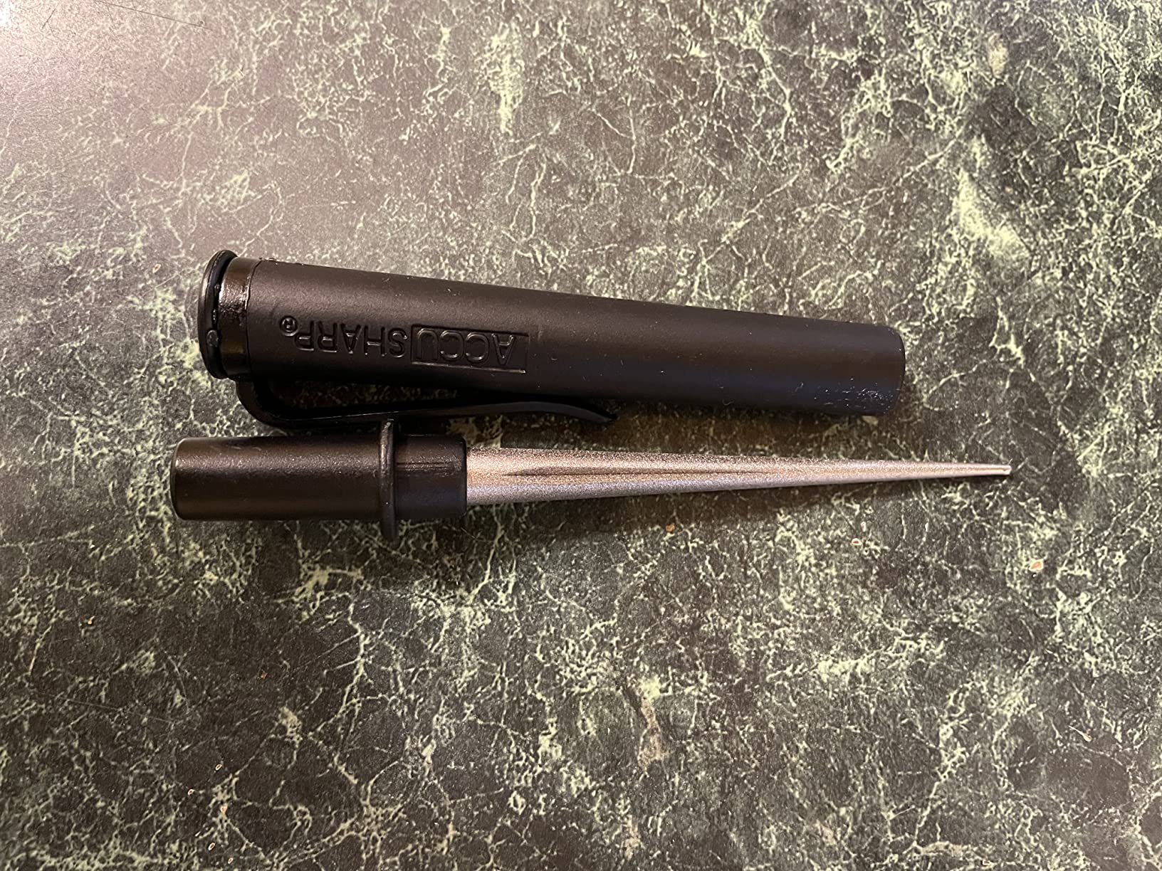 ACCUSHARP Diamond Compact Tapered Rod Sharpener, Portable Knife & Tool Sharpener for Serrated Blades, Fillet Knives & Fish Hooks - Customer Photo 2