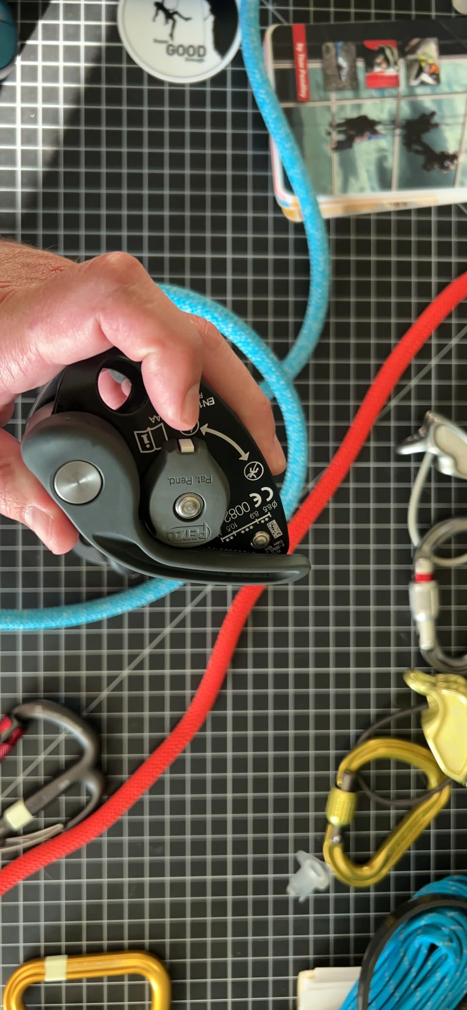 PETZL GRIGRI+ Belay Device with Cam-Assisted Blocking and Anti-Panic Handle, Suitable for Learners and Intensive Use Customer Review PETZL GRIGRI+ Belay Device with Cam-Assisted Blocking and Anti-Panic Handle, Suitable for Learners and Intensive Use - Customer Photo 1
