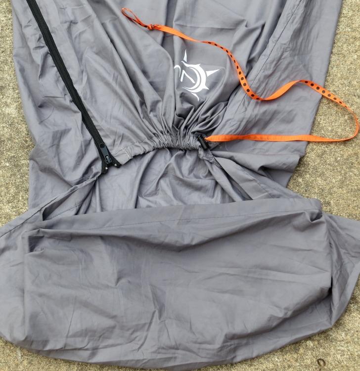 Vumos Sleeping Bag Liner and Camping Sheet – Silk Like Material for Travel - Has Full Length Zipper - Customer Photo 2