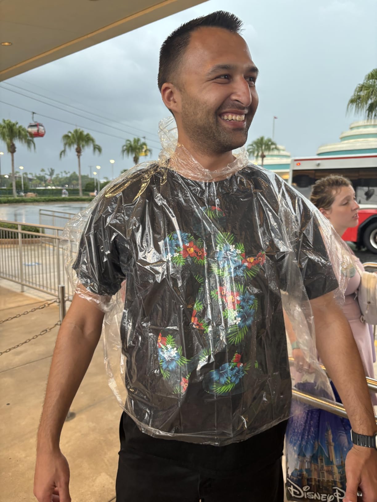 Hagon PRO Disposable Rain Ponchos for Adults (5 Pack) - Customer Photo 2