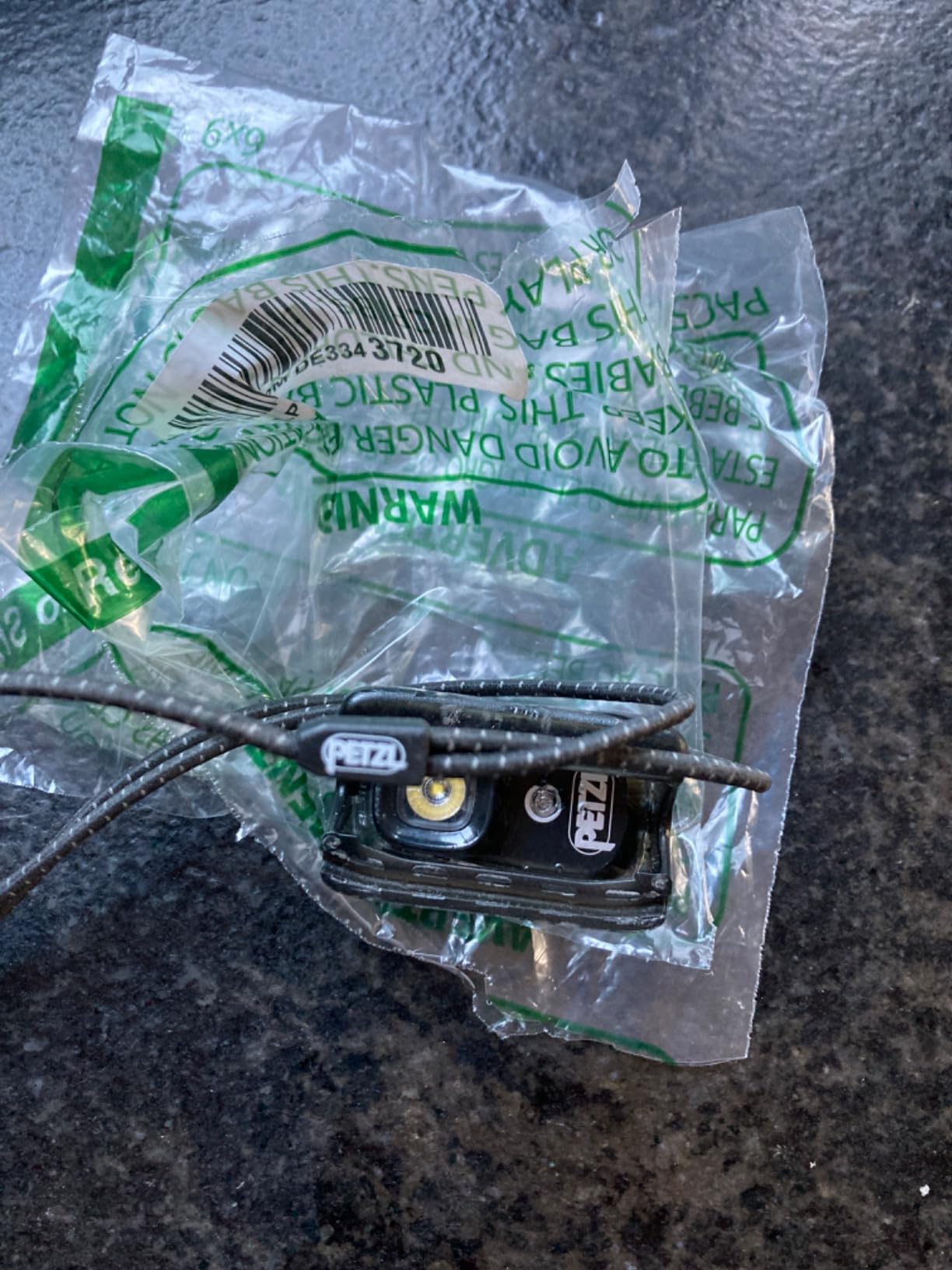 PETZL Bindi Headlamp Black, Ultra-Compact Rechargeable headlamp Designed for Everyday Athletic Activities. 200 lumens - Customer Photo 2