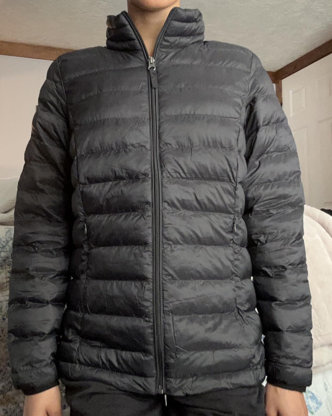 Amazon Essentials womens Lightweight Long-Sleeve Water-Resistant Packable Puffer Jacket (Available in Plus Size) - Customer Photo 1