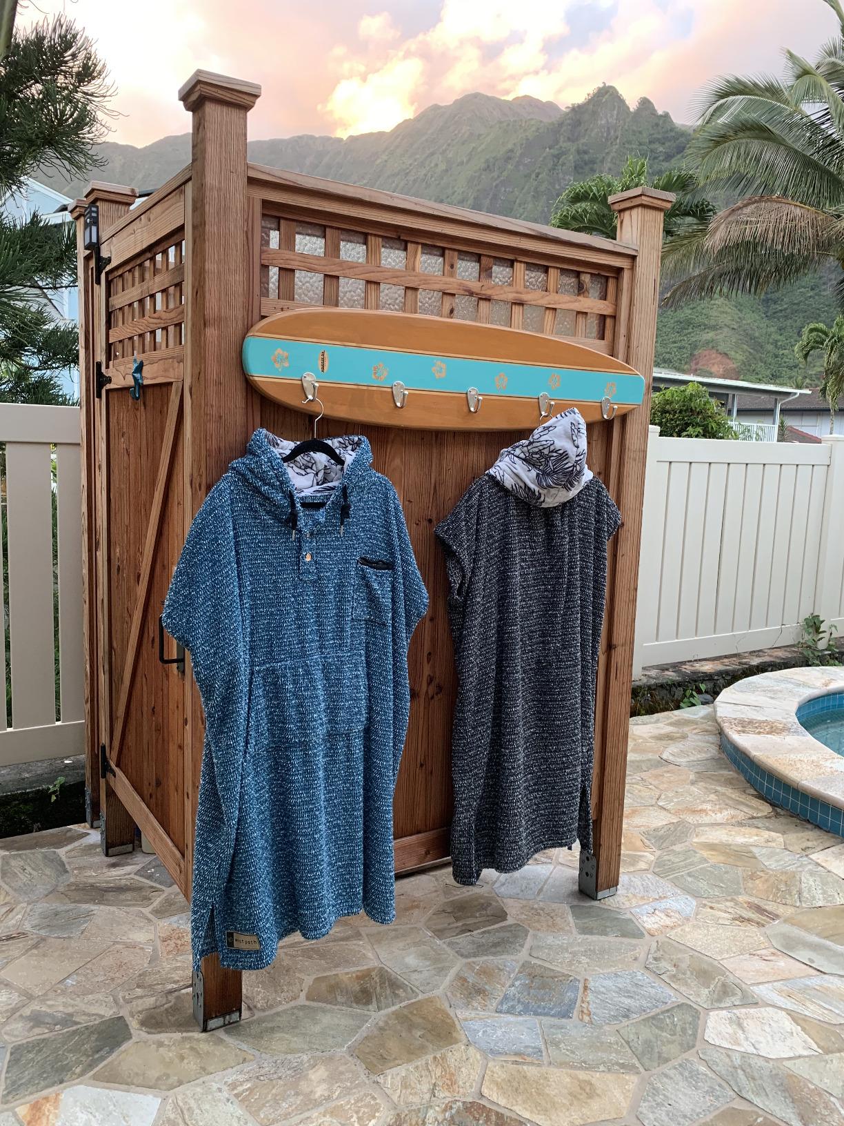 Open Road Goods Surf Poncho/Adult Hooded Towel/Wetsuit Changing Robe - Charcoal Black/Indigo Blue; Saves a Sea Turtle's Life - Customer Photo 1