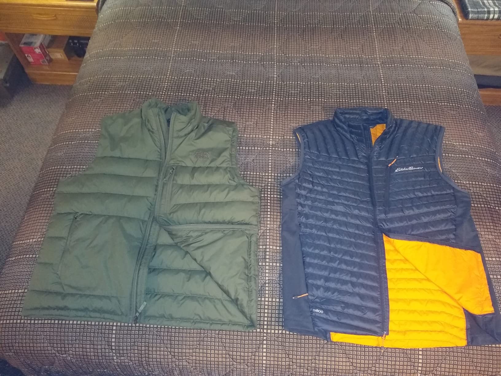 Eddie Bauer Men's MicroTherm 2.0 Down Vest Customer Review Eddie Bauer Men's MicroTherm 2.0 Down Vest - Customer Photo 4