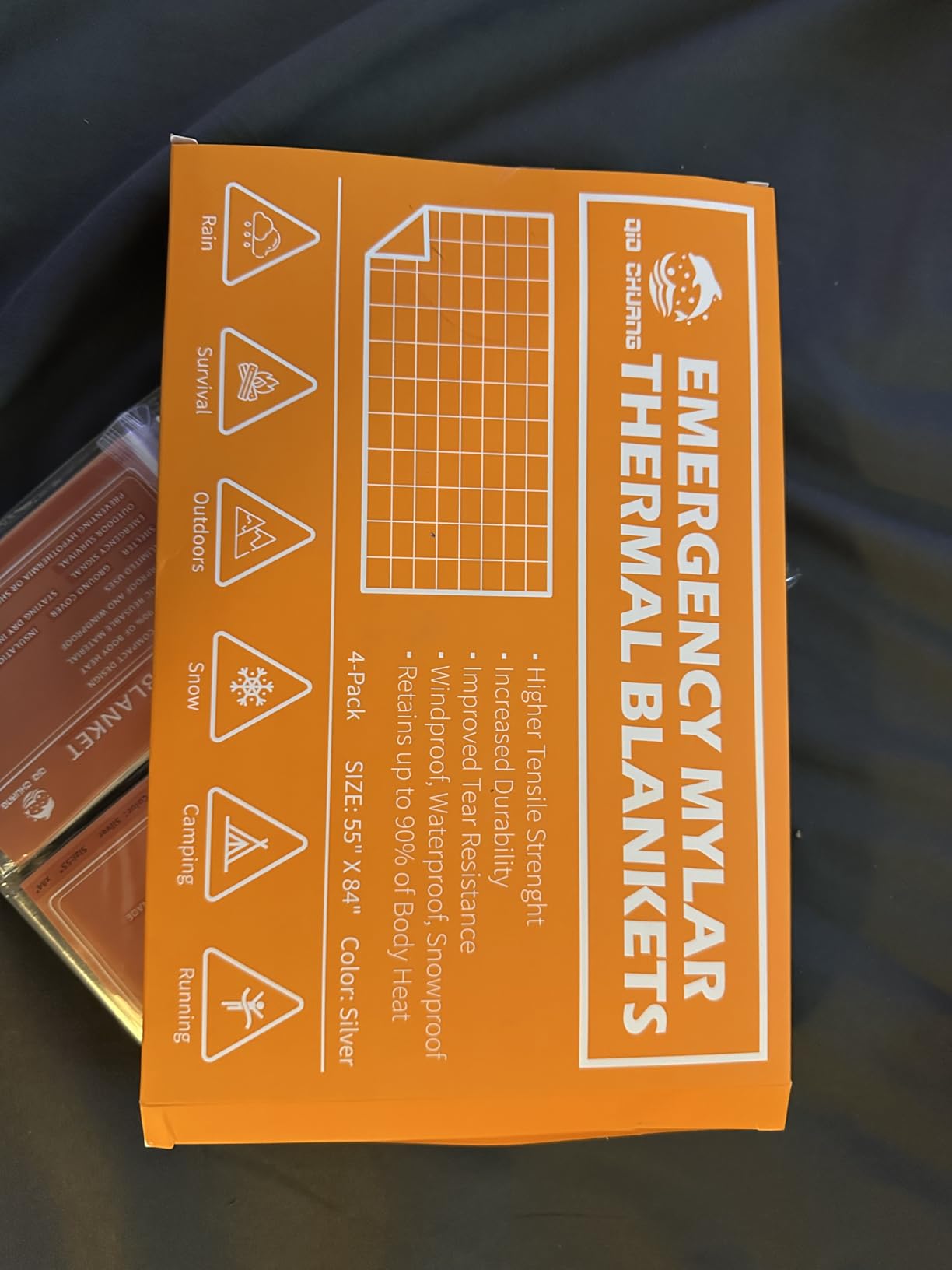 QIO CHUANG Emergency Mylar Thermal Blankets - Space Blanket Survival Kit Camping Blanket (4-Pack). Perfect for Outdoors, Hiking, Survival, Bug Out Bag, Marathons or First Aid - Customer Photo 2