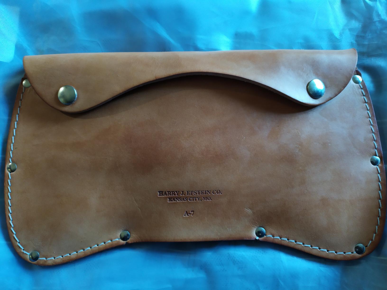 USA Top Grain Leather Double Bit Axe Sheath Customer Review USA Top Grain Leather Double Bit Axe Sheath - Customer Photo 2