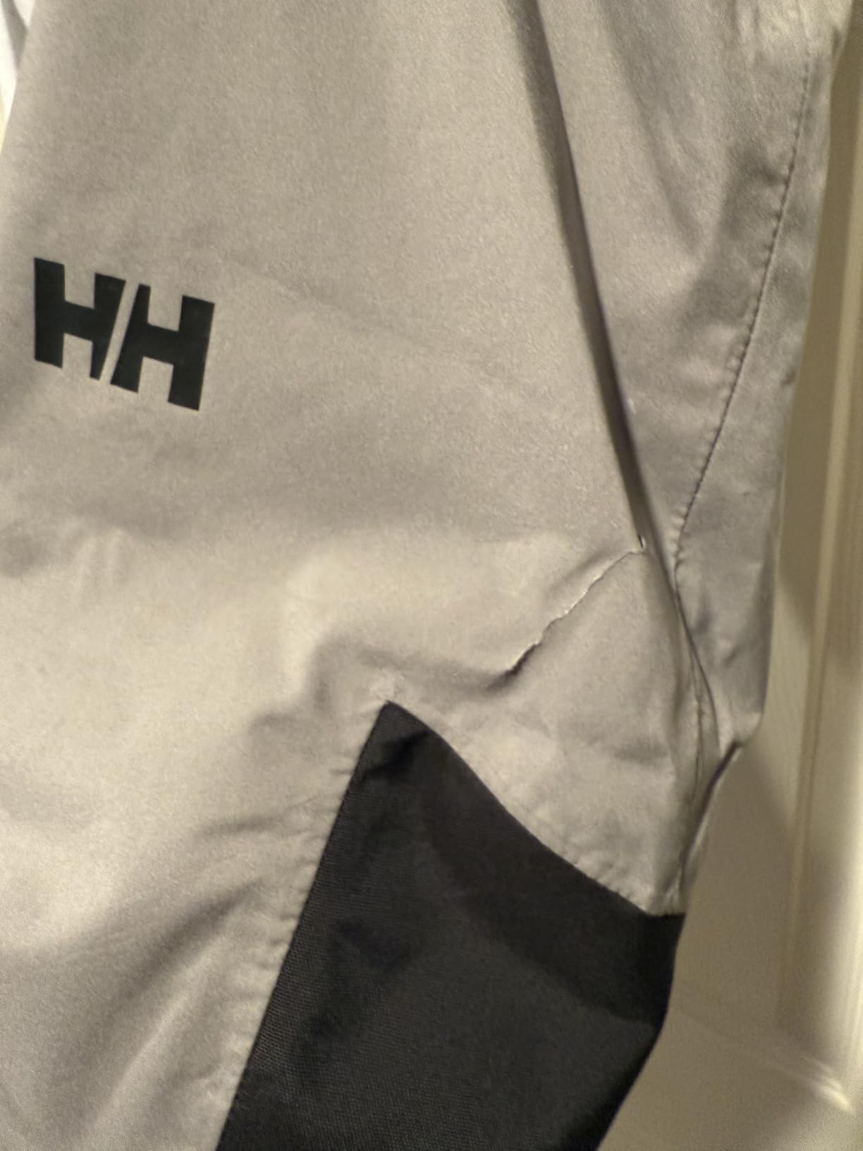 Helly-Hansen Legendary Insulated Ski Pant - Waterproof Men's Snow Pants - Breathable Cold Weather Gear - Adjustable Fit - Customer Photo 1