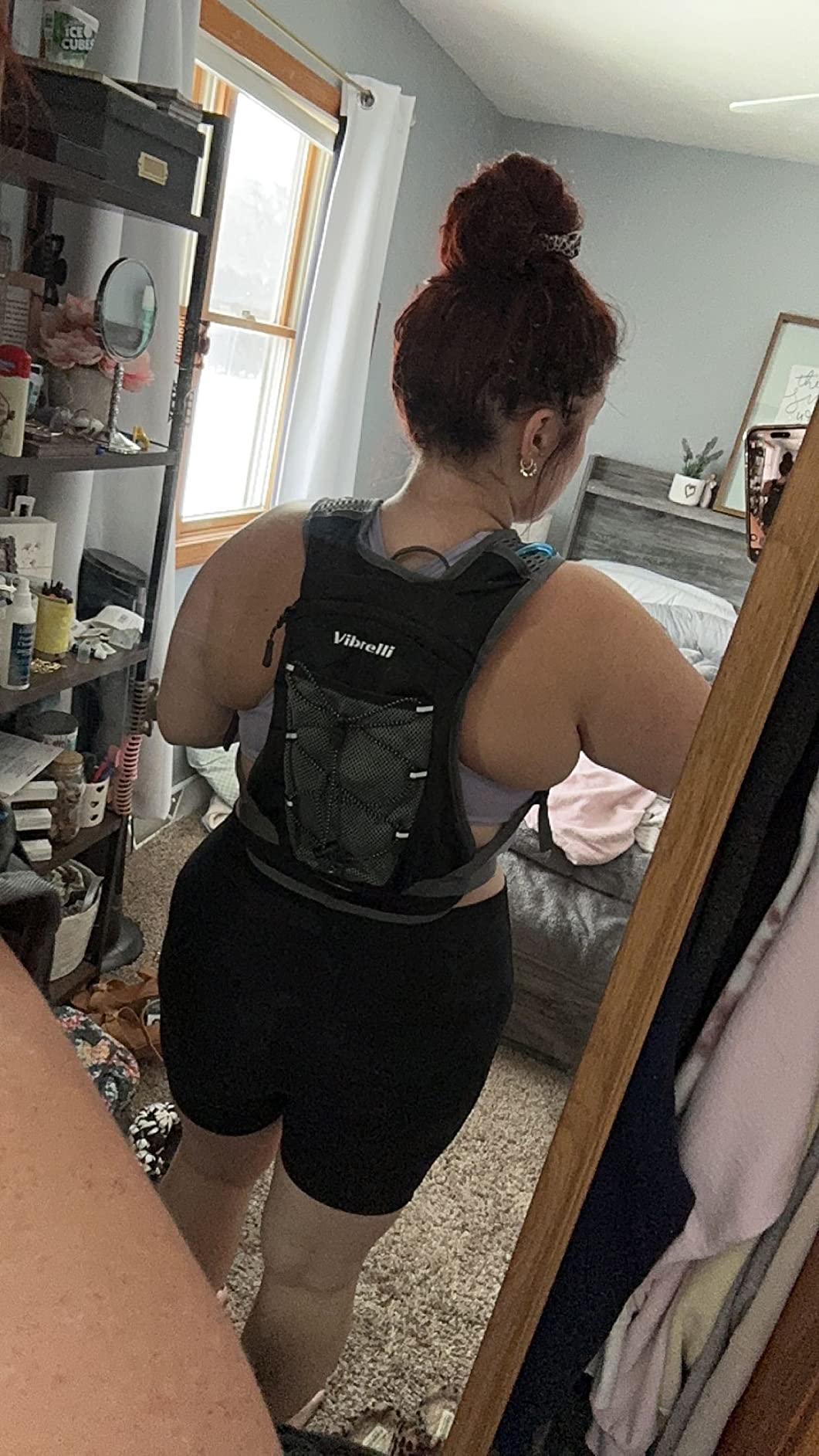 Vibrelli Hydration Backpack & 2L Hydration Bladder - High Flow Bite Valve - Hydration Pack for Cycling, Running, Hiking Customer Review Vibrelli Hydration Backpack & 2L Hydration Bladder - High Flow Bite Valve - Hydration Pack for Cycling, Running, Hiking - Customer Photo 1