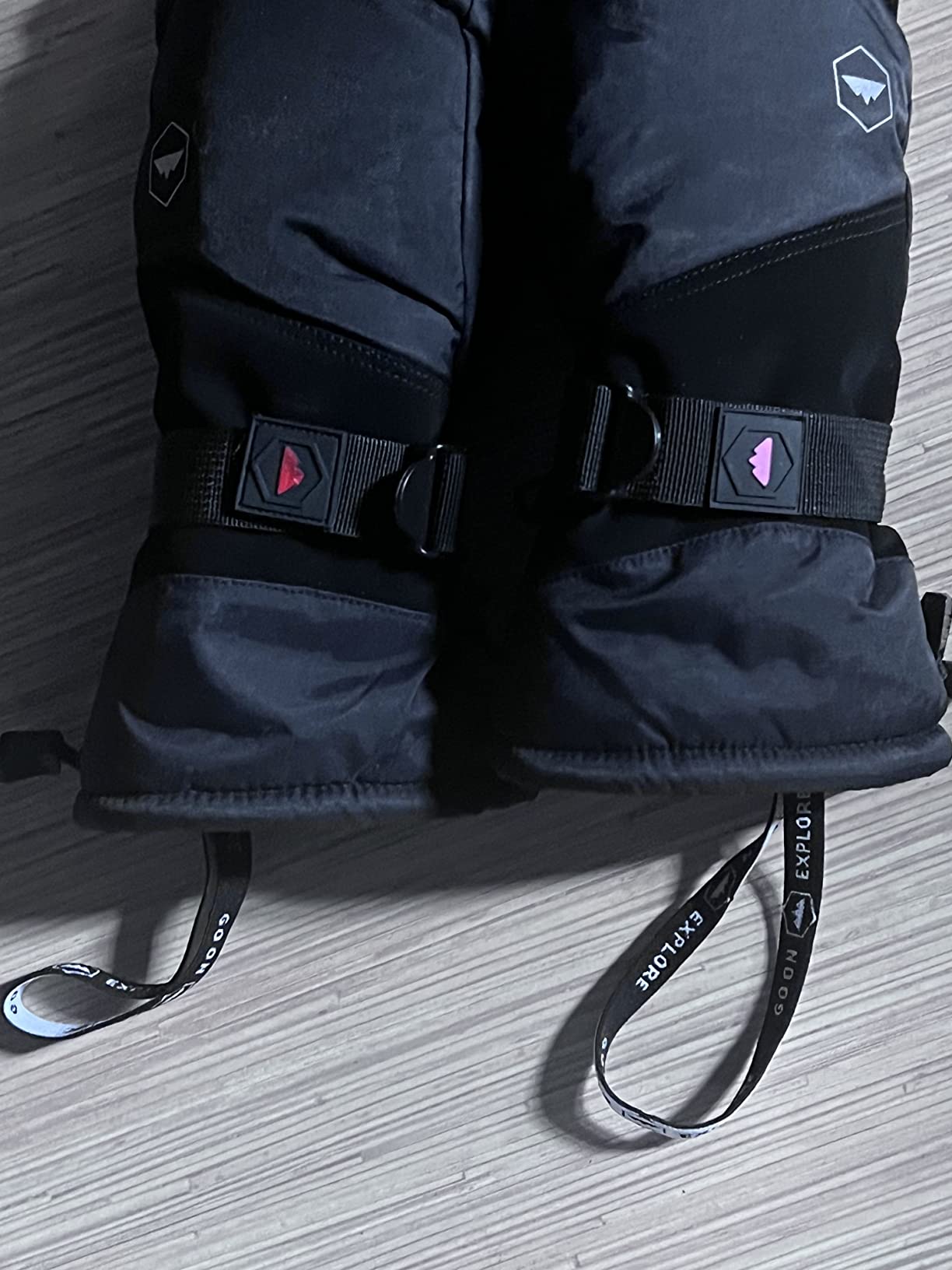 Tough Outdoors Adult Ski Mittens - Waterproof Mittens for Men & Women - Cold Weather Gear - Palm Grip Skiing Accessories Customer Review Tough Outdoors Adult Ski Mittens - Waterproof Mittens for Men & Women - Cold Weather Gear - Palm Grip Skiing Accessories - Customer Photo 1
