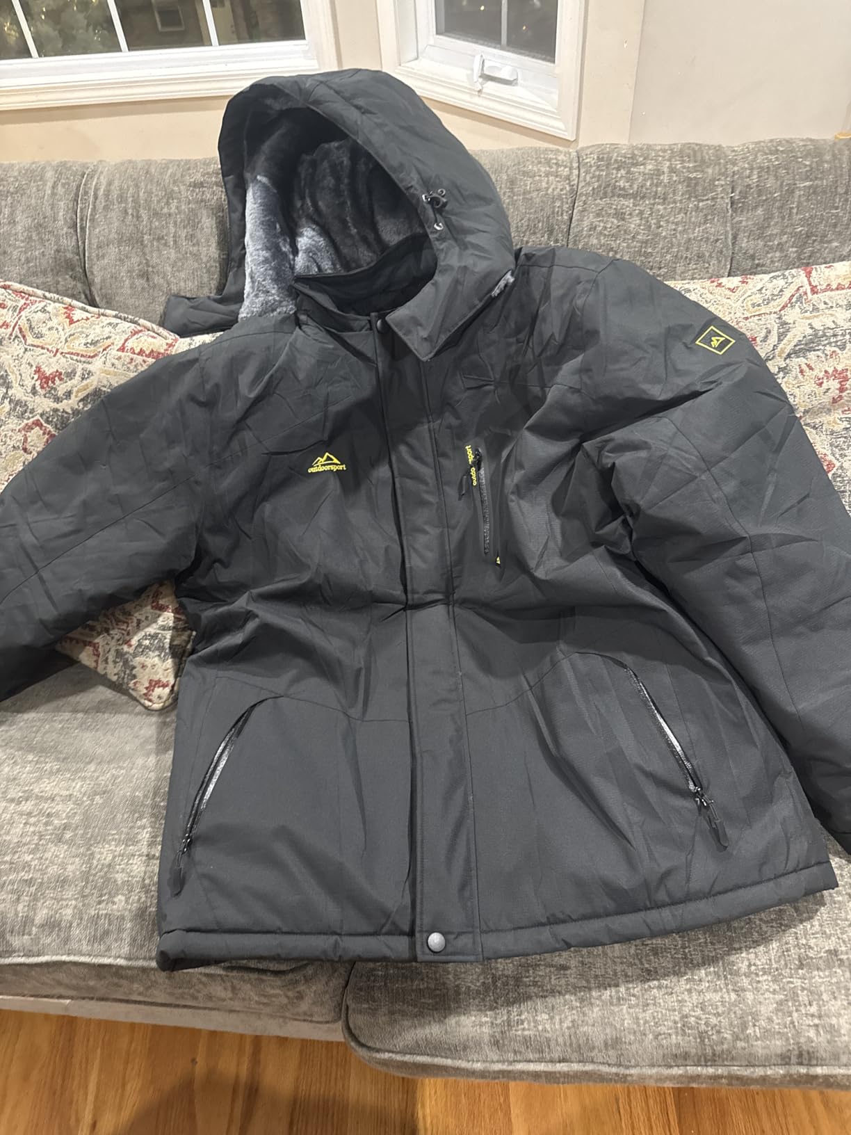 TACVASEN Men's Winter Skiing Jackets Water Resistant Fleece Coats Insulated Thermal Snowboard Jacket Parka Raincoat with Hood - Customer Photo 2