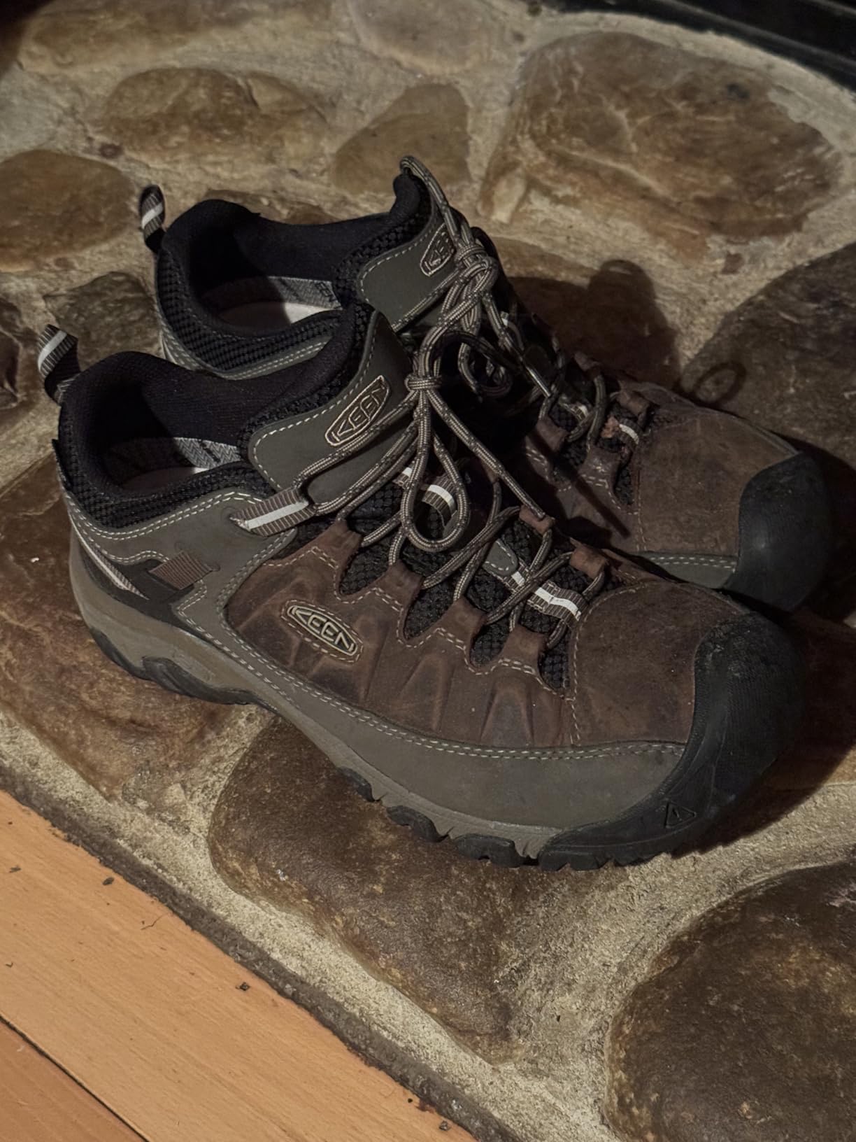 KEEN Men's Targhee 3 Low Height Waterproof Hiking Shoes - Customer Photo 2