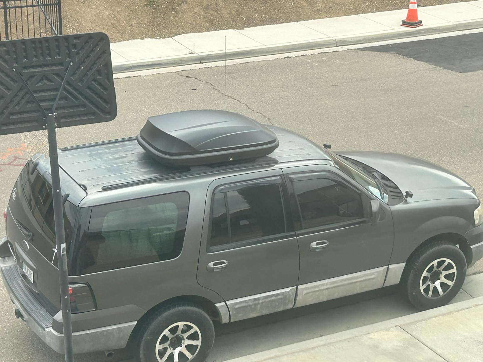 Auto Dynasty Heavy Duty Hard Shell Roof Top Mount Car Storage Travel Luggage Box Cargo Carrier with Security Keys, 53 (L) x 34 (W) x 15 (H) Inches, Capacity 110 Pounds 11 Cubic Feet Tool-Free Install Customer Review Auto Dynasty Heavy Duty Hard Shell Roof Top Mount Car Storage Travel Luggage Box Cargo Carrier with Security Keys, 53 (L) x 34 (W) x 15 (H) Inches, Capacity 110 Pounds 11 Cubic Feet Tool-Free Install - Customer Photo 2