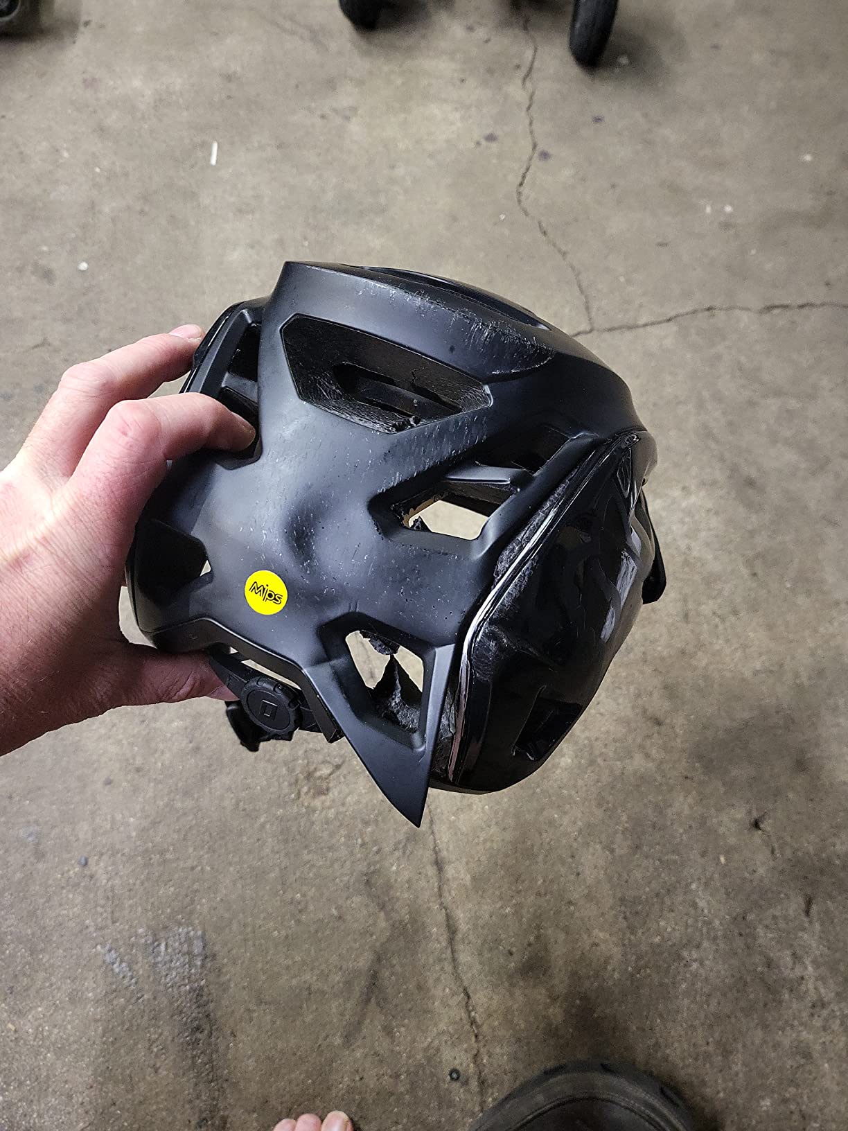 Fox Racing Speedframe Pro Mountain Bike Helmet, Black, Large Customer Review Fox Racing Speedframe Pro Mountain Bike Helmet, Black, Large - Customer Photo 1