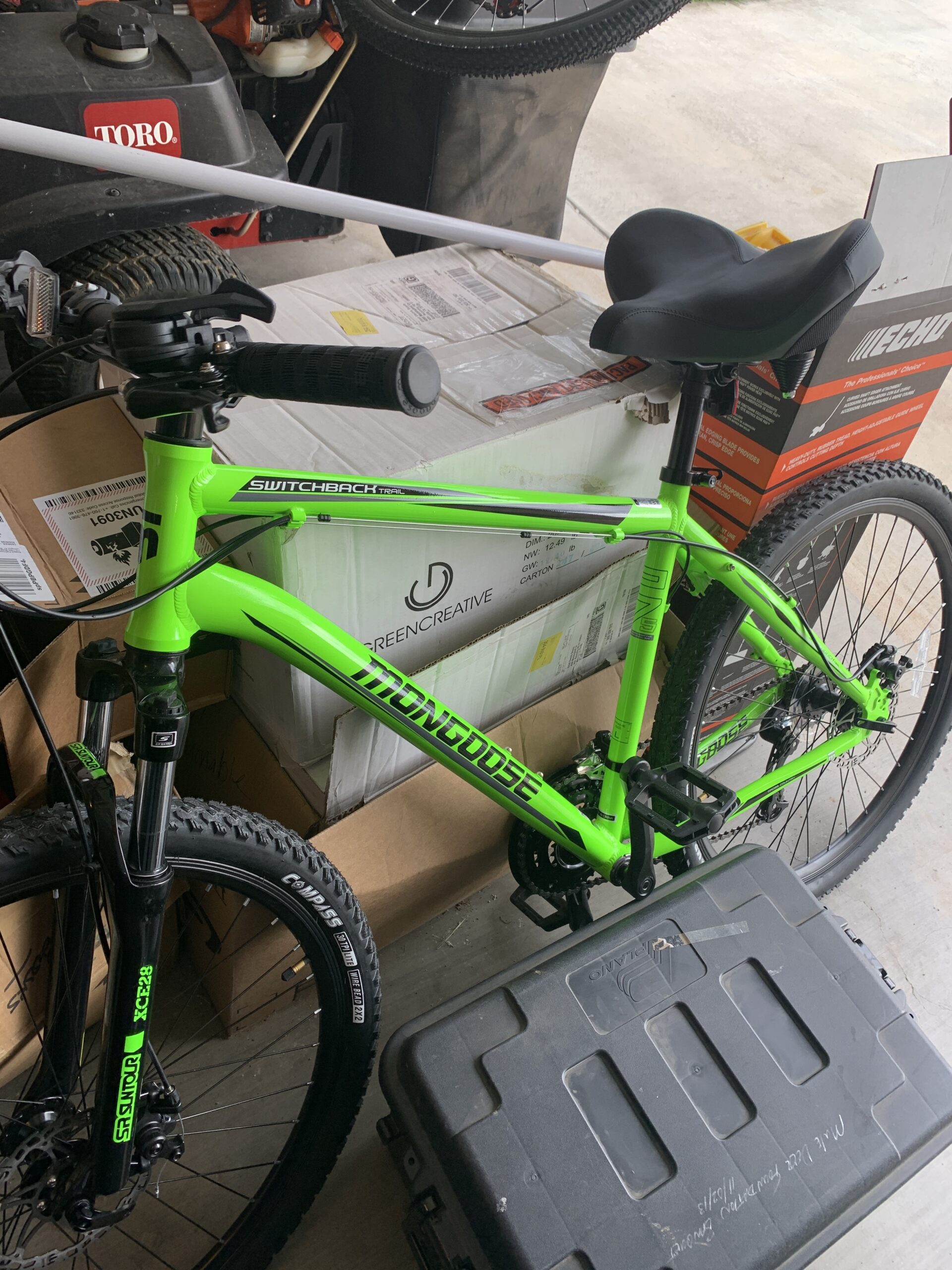 Mongoose Switchback Comp Expert Sport Trail Mountain Bike for Adult Men Women, 16/18/21-Speed Options, 27.5-Inch Wheels, Disc Brakes, Small Medium or Large Aluminum Frames, Hardtail Bicycles - Customer Photo 1