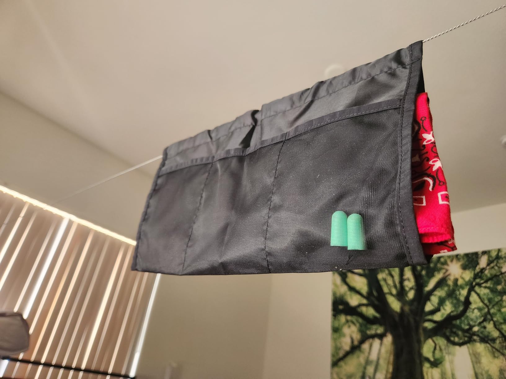 Hammock Organizer, Multipurpose Hammock Organizer Foldable Storage Bag for Outdoor Sports Climbing Travel, Large Space Lightweight - Customer Photo 1
