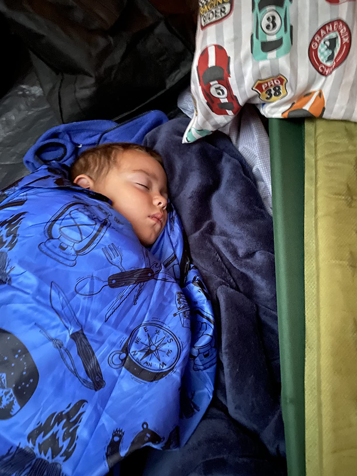 KidzAdventure Mummy Style 32 – 59F Kids Sleeping Bag with Pillow Sleeve, 4 Season, Lightweight and Backpacking Style, Ideal for Camping, Sleepover, Boys, Girls, Youth and Toddlers - Customer Photo 2