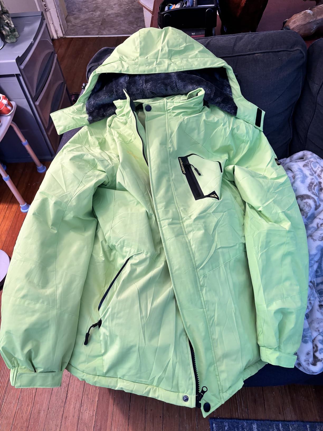 MAGCOMSEN Men's Winter Coats Water Resistant Ski Snow Jacket Warm Fleece Jacket Parka Raincoats With Hood Multi-Pockets Customer Review MAGCOMSEN Men's Winter Coats Water Resistant Ski Snow Jacket Warm Fleece Jacket Parka Raincoats With Hood Multi-Pockets - Customer Photo 2