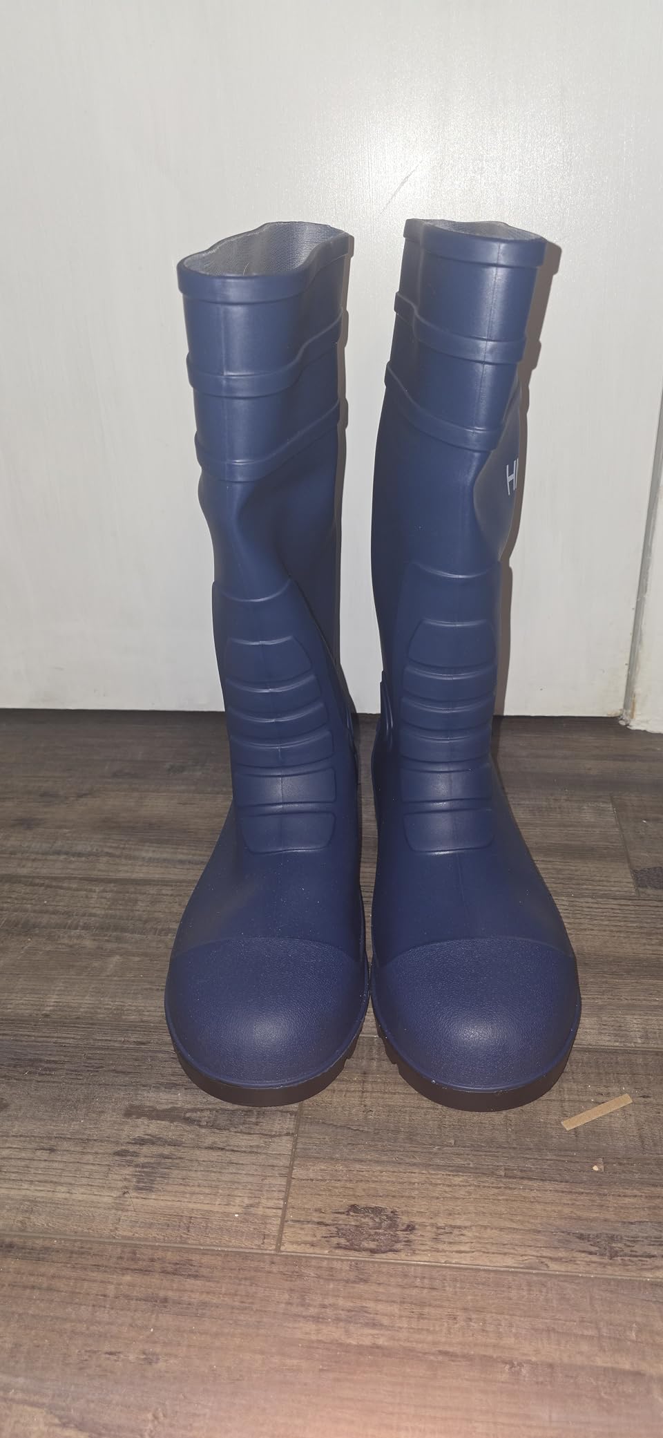 HISEA Men's Steel Toe Rain Boots PVC Rubber Boots, Waterproof Garden Fishing Outdoor Work Boots, Durable Slip Resistant Knee Boots for Agriculture and Industrial Working - Customer Photo 2