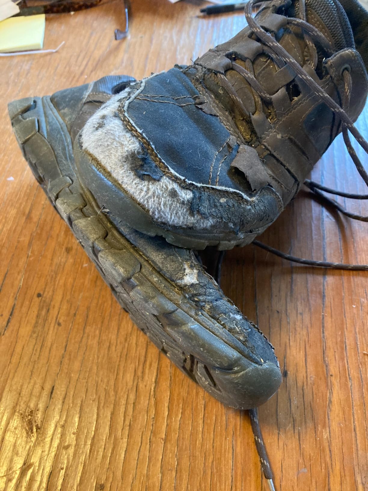 BOOT BOND Boot Glue - Quick Dry Boot Repair Formula Works in Seconds - Tough But Flexible Glue Seal - Waterproof Boot Heel Fix Works On Shoe Heel Repair, Thick Sole Boots, Sneakers, and More - Customer Photo 1