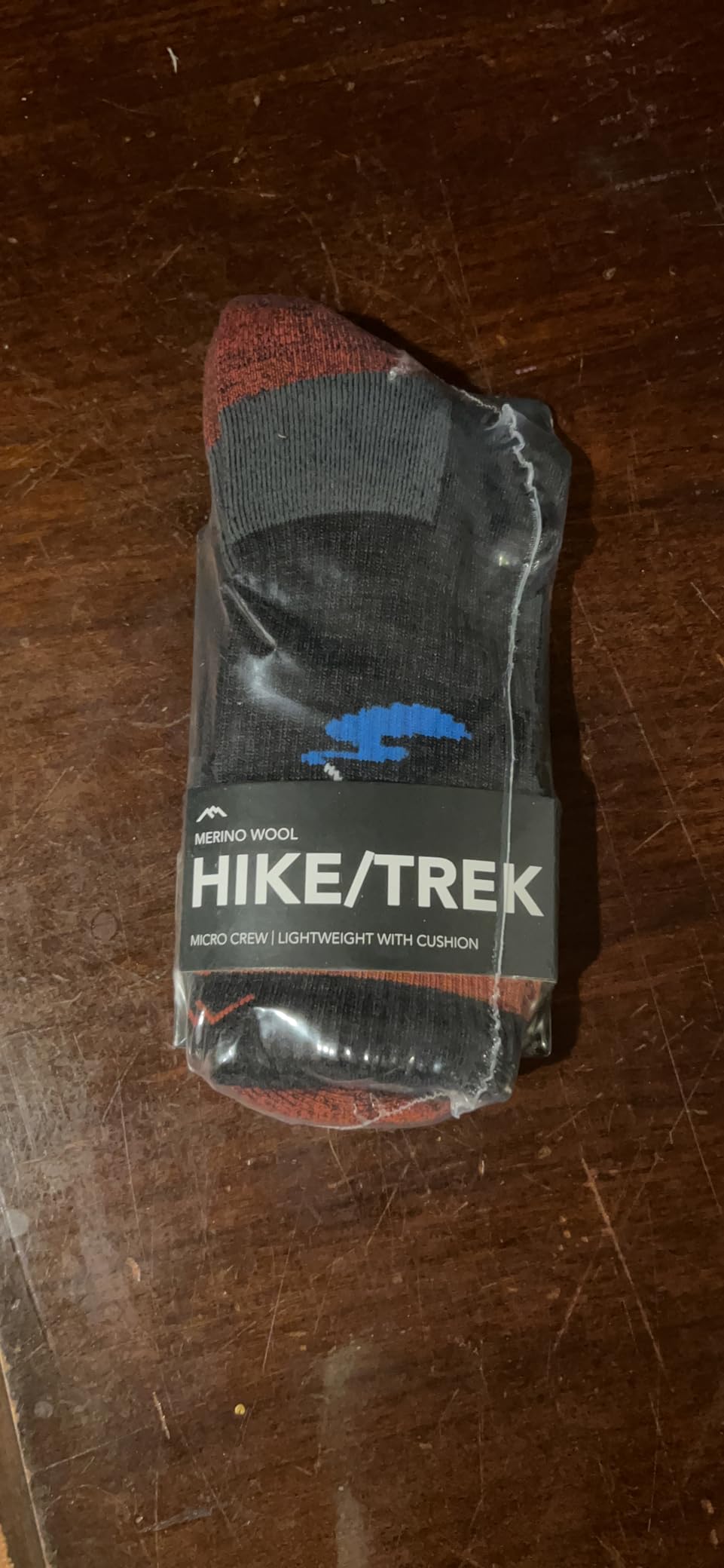 Darn Tough Vermont Sunset Ridge Crew Lightweight with Cushion Sock Customer Review Darn Tough Vermont Sunset Ridge Crew Lightweight with Cushion Sock - Customer Photo 2