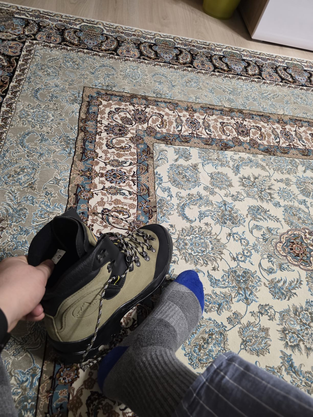 La Sportiva Men's Makalu Leather Boots for Hiking, Backpacking, Mountaineering, & Outdoor Work - Customer Photo 1