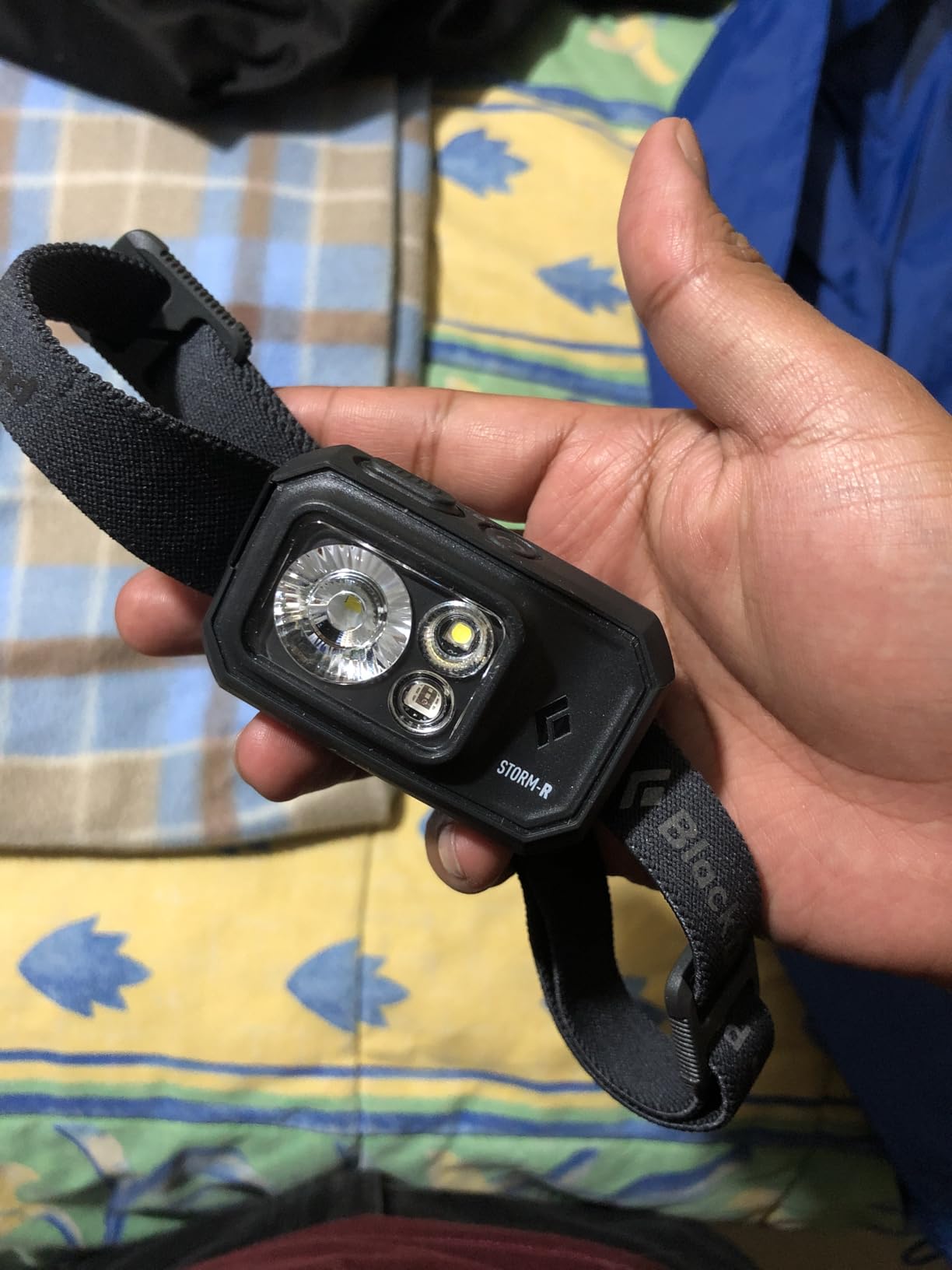 Black Diamond Storm 500-R Rechargeable Headlamp | 500 Lumens Brightness | Micro-USB Charging | Waterproof & Compact | Camping, Hiking, Running | Black - Customer Photo 1