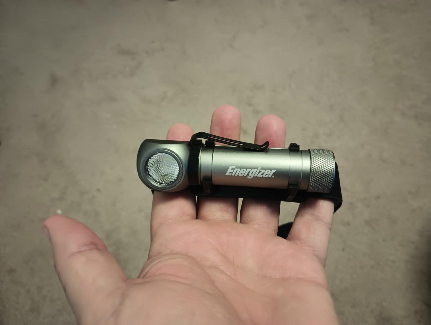 Energizer LED Headlamp Rechargeable X1000, Ultra Bright IPX4 Water Resistant Head Light, 1000 Lumen Turbo Mode, Headlamp for Outdoors, Power Outage Emergency, (USB Cable Included) - Customer Photo 1