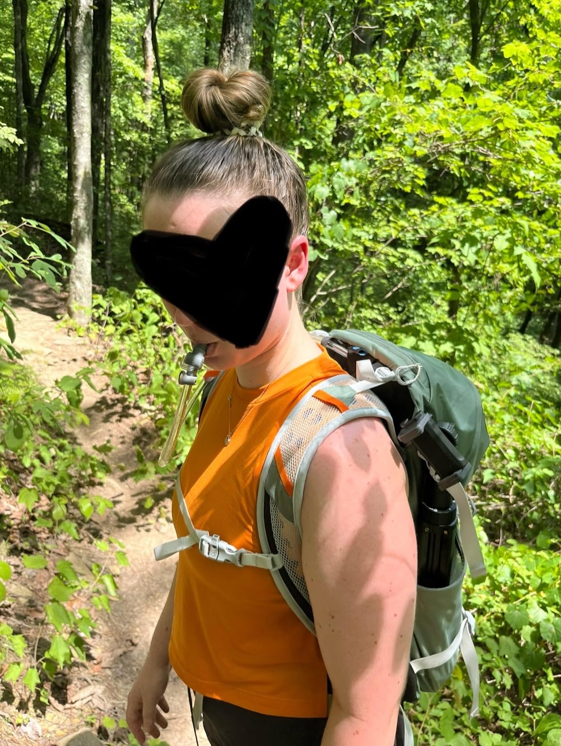 Osprey Hydraulics Backpack Water Reservoir with Bite Valve - BPA-Free, Leakproof Hydration Bladder with QuickConnect and Slide-Seal - Compatible with Most Hiking and Biking Packs - Customer Photo 1