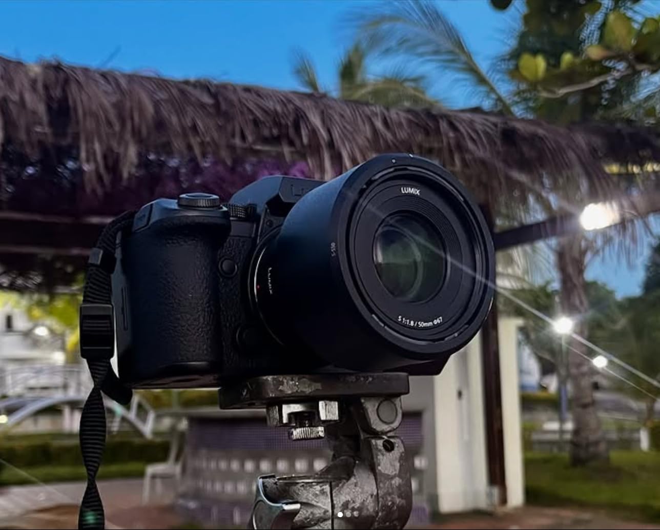 Panasonic LUMIX S5IIX Mirrorless Camera, 24.2MP Full Frame with Phase Hybrid AF, New Active I.S. Technology, 5.8K Pro-Res, RAW Over HDMI, IP Streaming - DC-S5M2XBODY Black customer photo 1