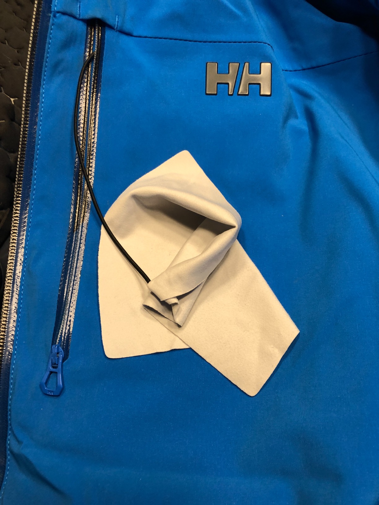 Helly-Hansen Alpha LIFALOFT Insulated Ski Jacket - Cold-Weather Winter Jackets for Men - Water Resistant - Customer Photo 2