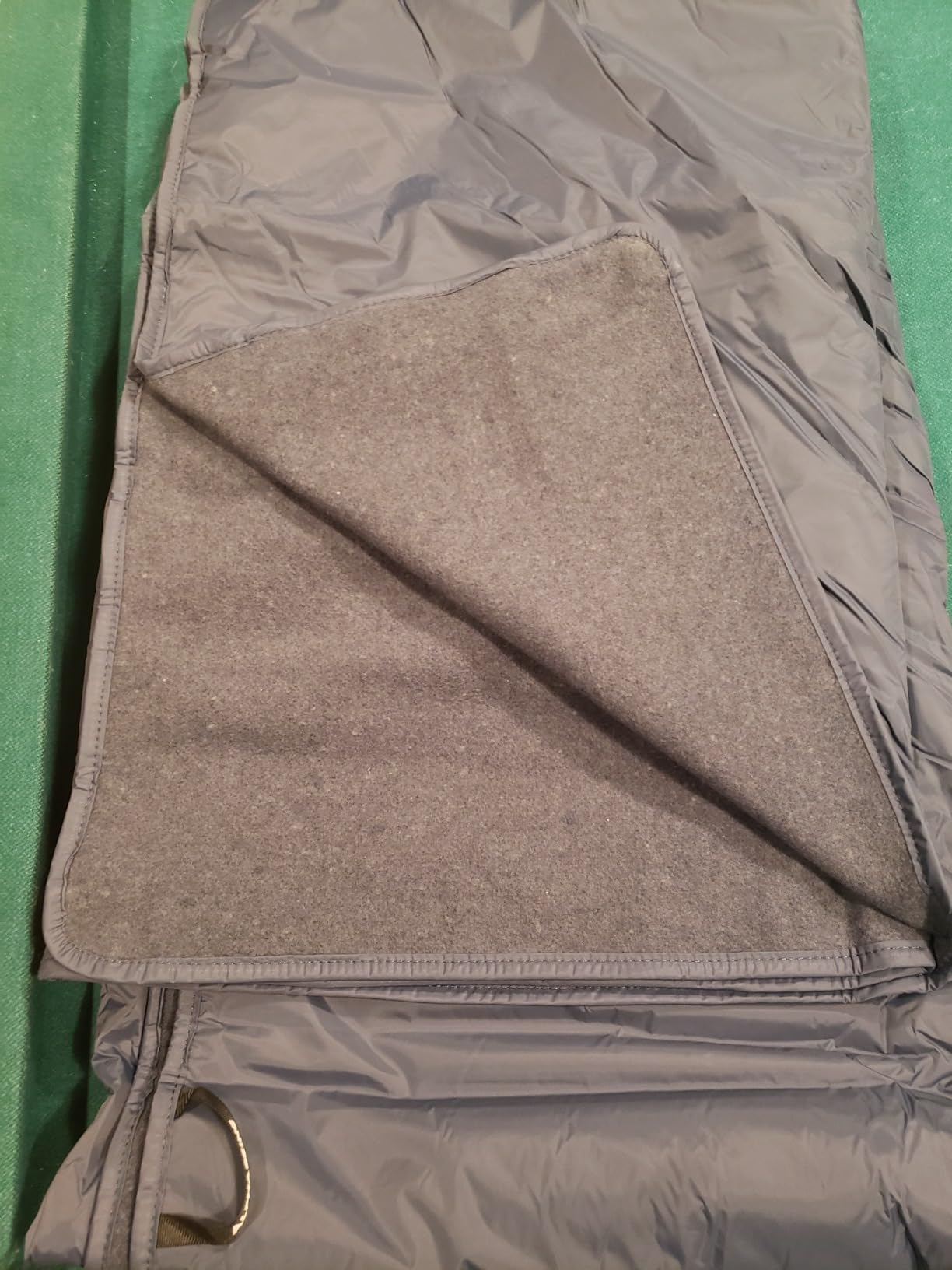 AlphaBeing Waterproof Outdoor Blanket with Merino Wool, Extra Thick Warm, Windproof, Packable Stadium Blankets for Cold Weather, Camping Gift, Pet, Car, Picnic, Concerts, 79