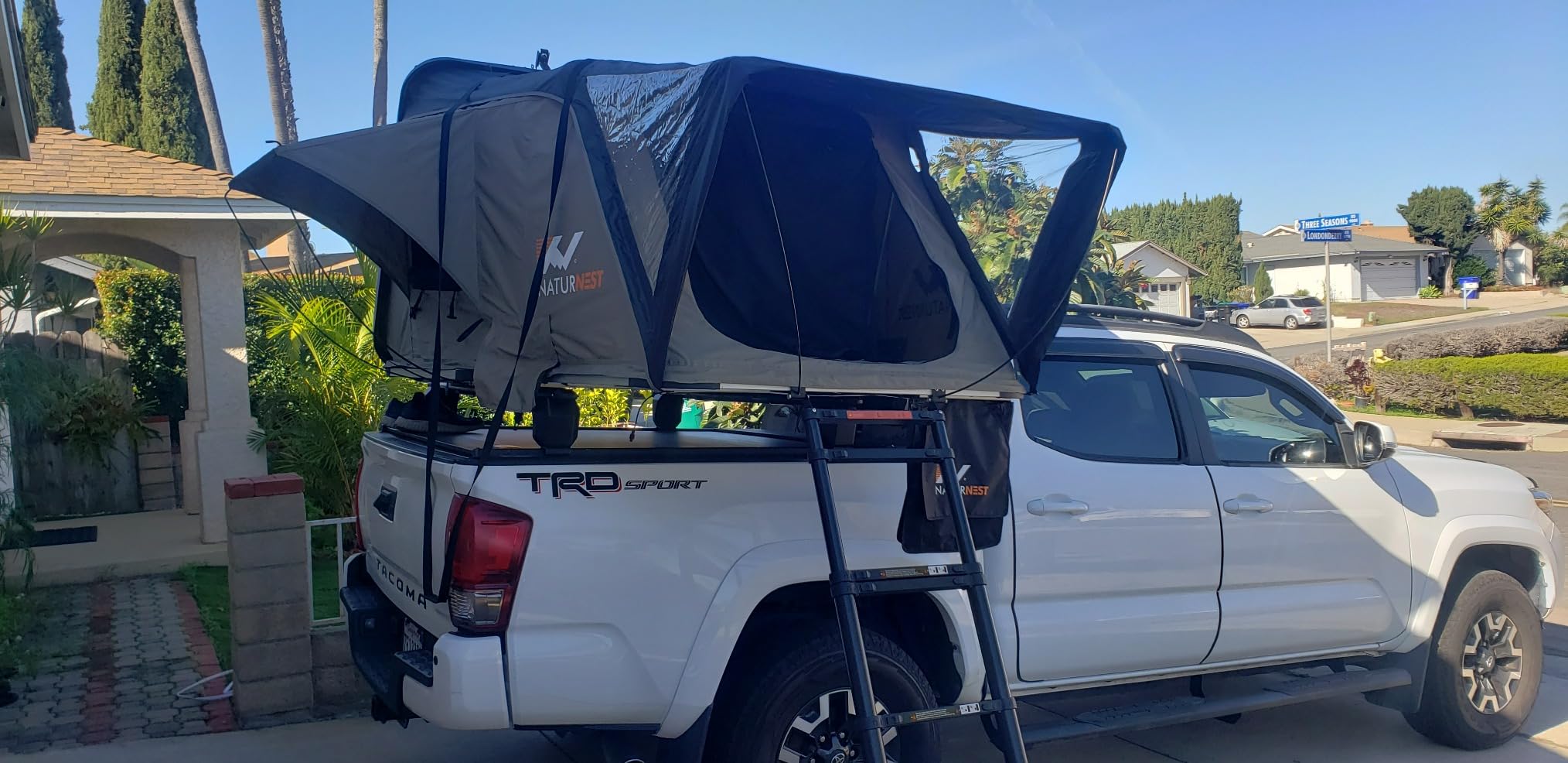 Naturnest Hard Shell Roof Top Tent for Camping, Pop Up with Mattress, LED Strip Ladder, Nature Nest for Jeep SUV Truck Car, 3 People, Waterproof, Outdoor - Customer Photo 2