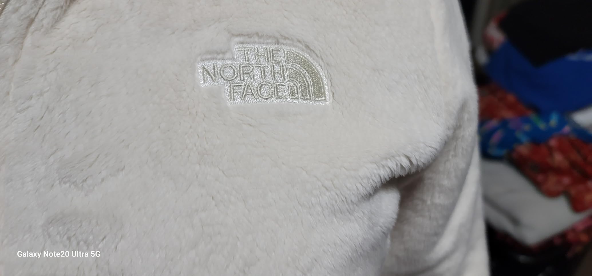 THE NORTH FACE Women's Osito Full Zip Fleece Jacket (Standard & Plus Size) | Soft Fleece With Embroidered Logo Customer Review THE NORTH FACE Women's Osito Full Zip Fleece Jacket (Standard & Plus Size) | Soft Fleece With Embroidered Logo - Customer Photo 2