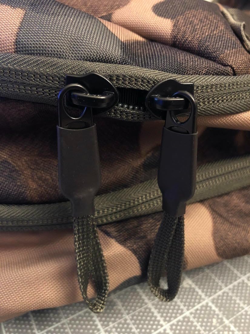 The North Face Vault Everyday Laptop Backpack - Commuter Travel Bag, Water-Repellent Finish, Spacious Compartment, TNF Black-NPF, One Size | Everyday, PFAS Free customer photo 1