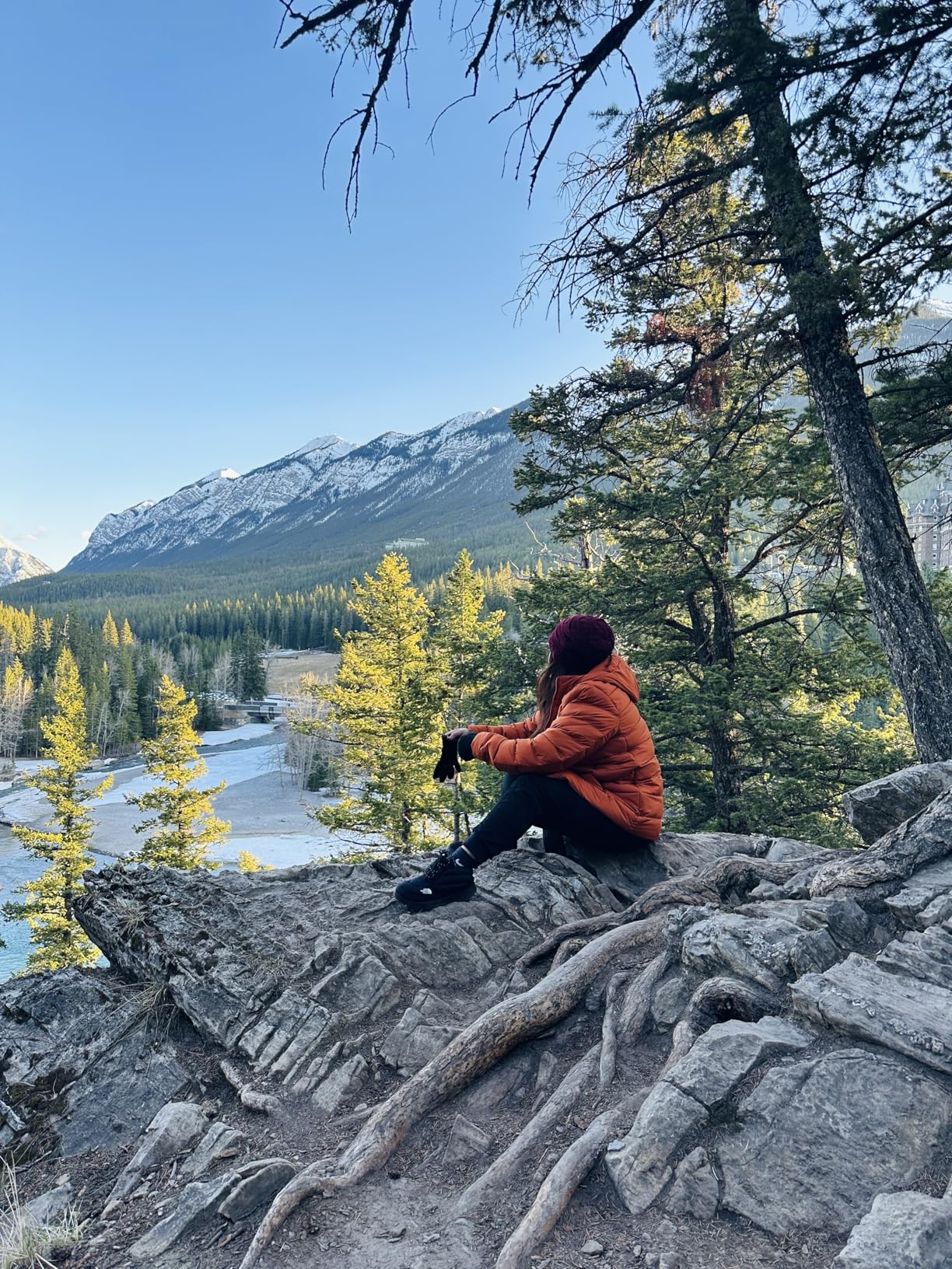 The North Face Men's Aconcagua 3 Hooded Jacket - Insulated Winter Coat, Wind & Water Resistant, Durable Attached Hood - Customer Photo 2